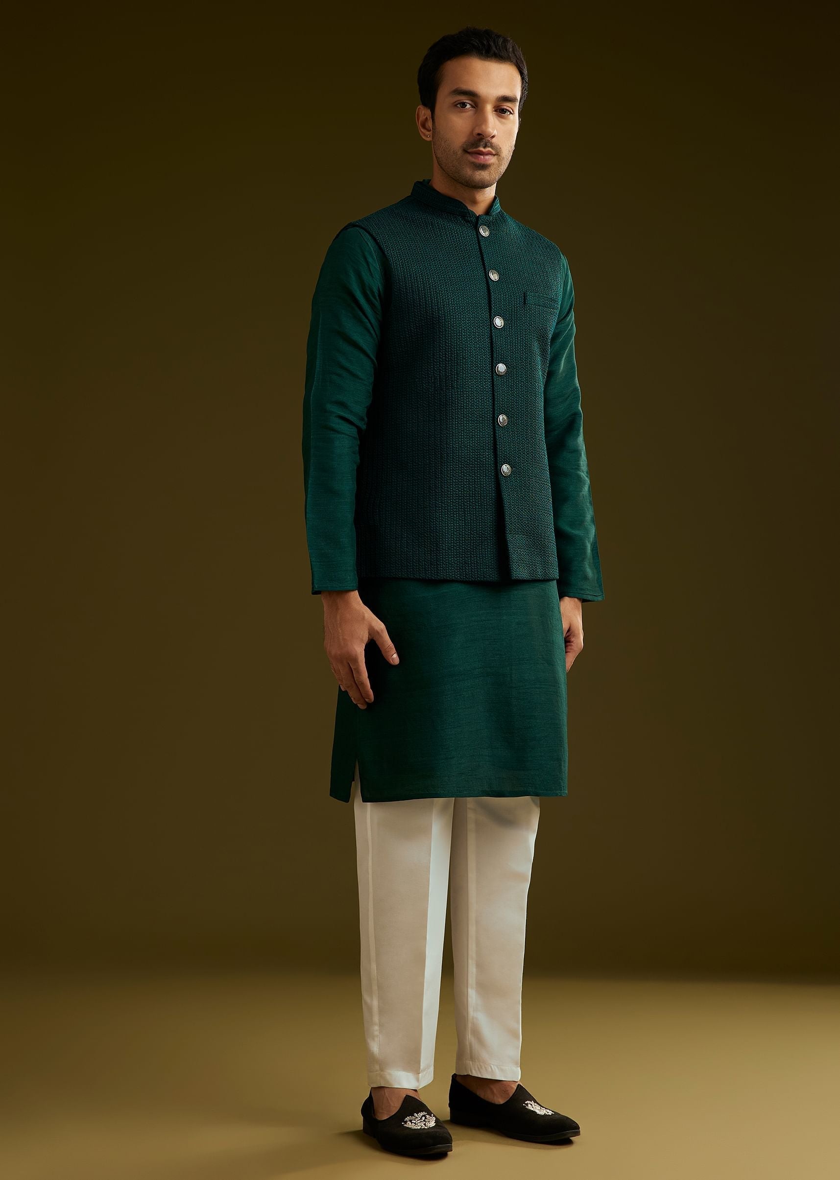 emerald-green-rayon-kurta-jacket-set-sg310148-2_46b5ce3f-c7f5-47da-8632-b06fc4edc0a9.jpg