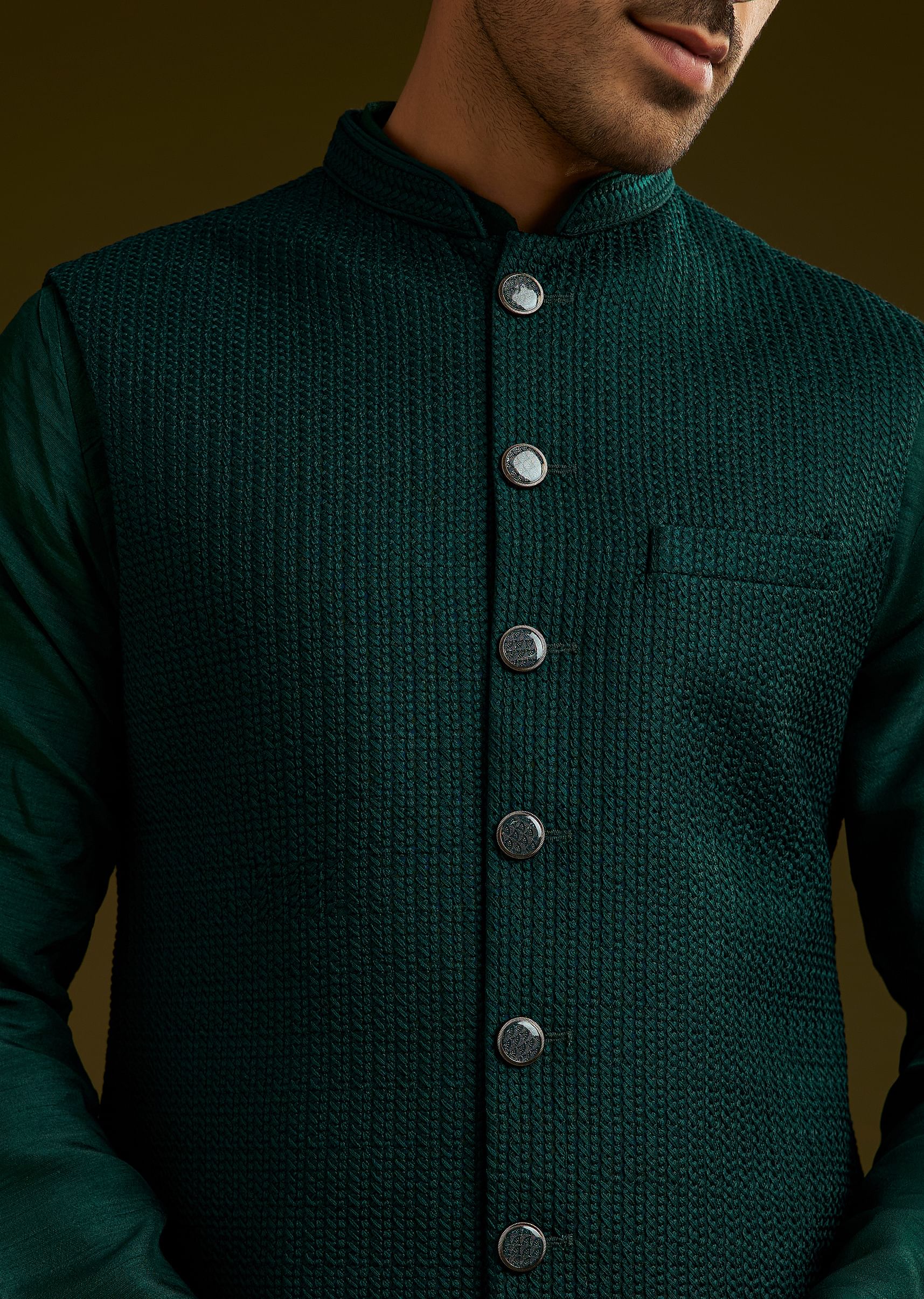 emerald-green-rayon-kurta-jacket-set-sg310148-3_16027e19-a08e-4849-96a2-0981444b8c62.jpg