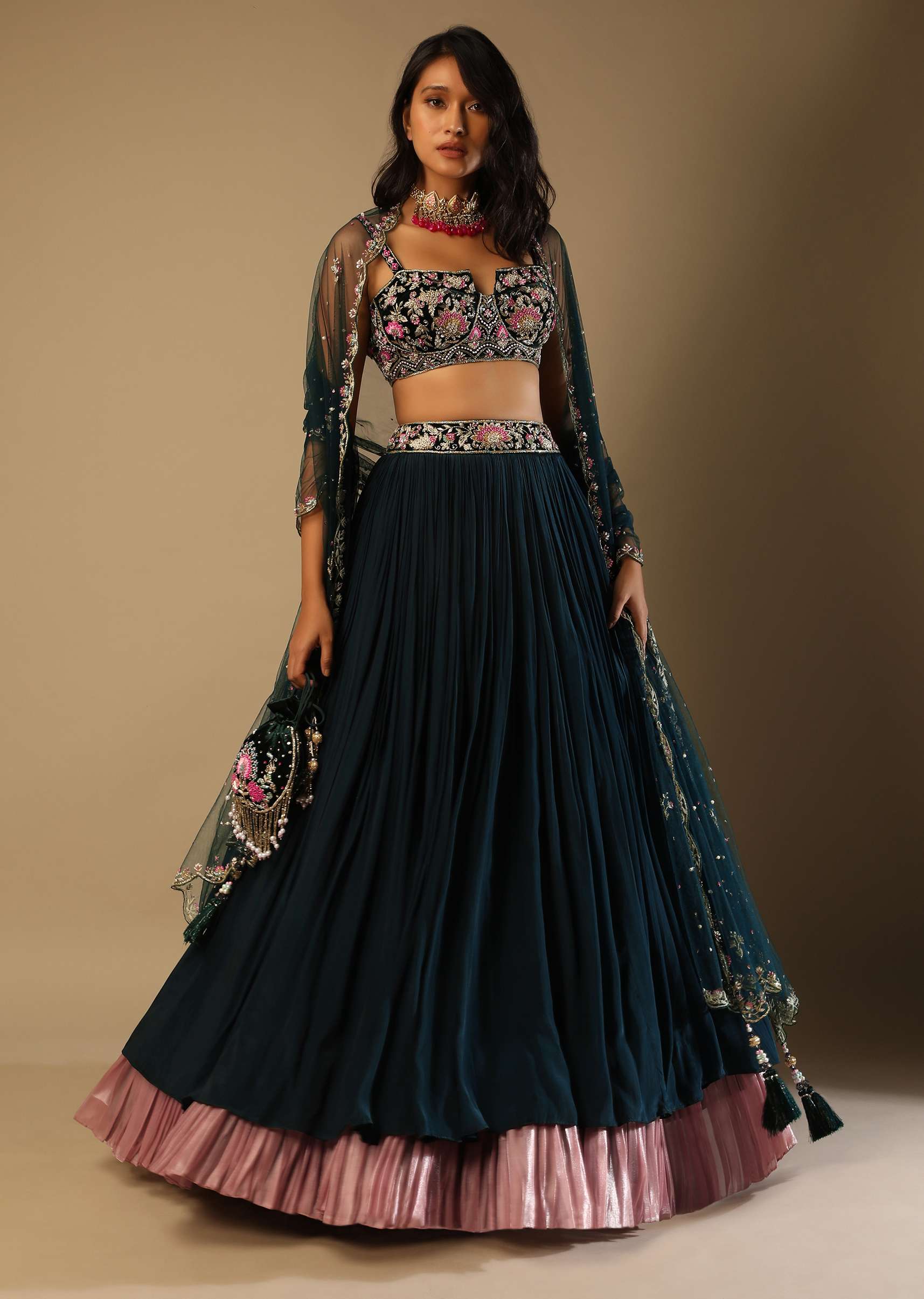 emerald_green_lehenga_with_hand_embroidered-sg80045_4_4329f4ab-da8c-4427-a546-b8acf1f01862.jpg