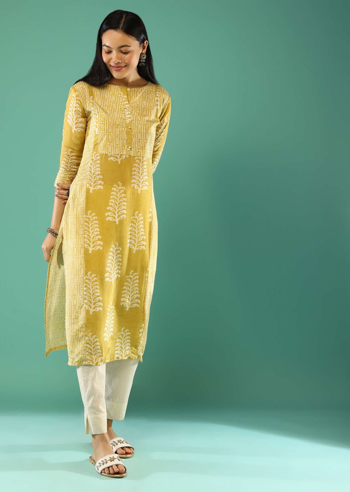 flax_yellow_straight_cut_kurta_in_cotton-j026270017y-sg83724_3_90e7a13d-b9bc-4d35-ba40-73ad9151c9e4.jpg