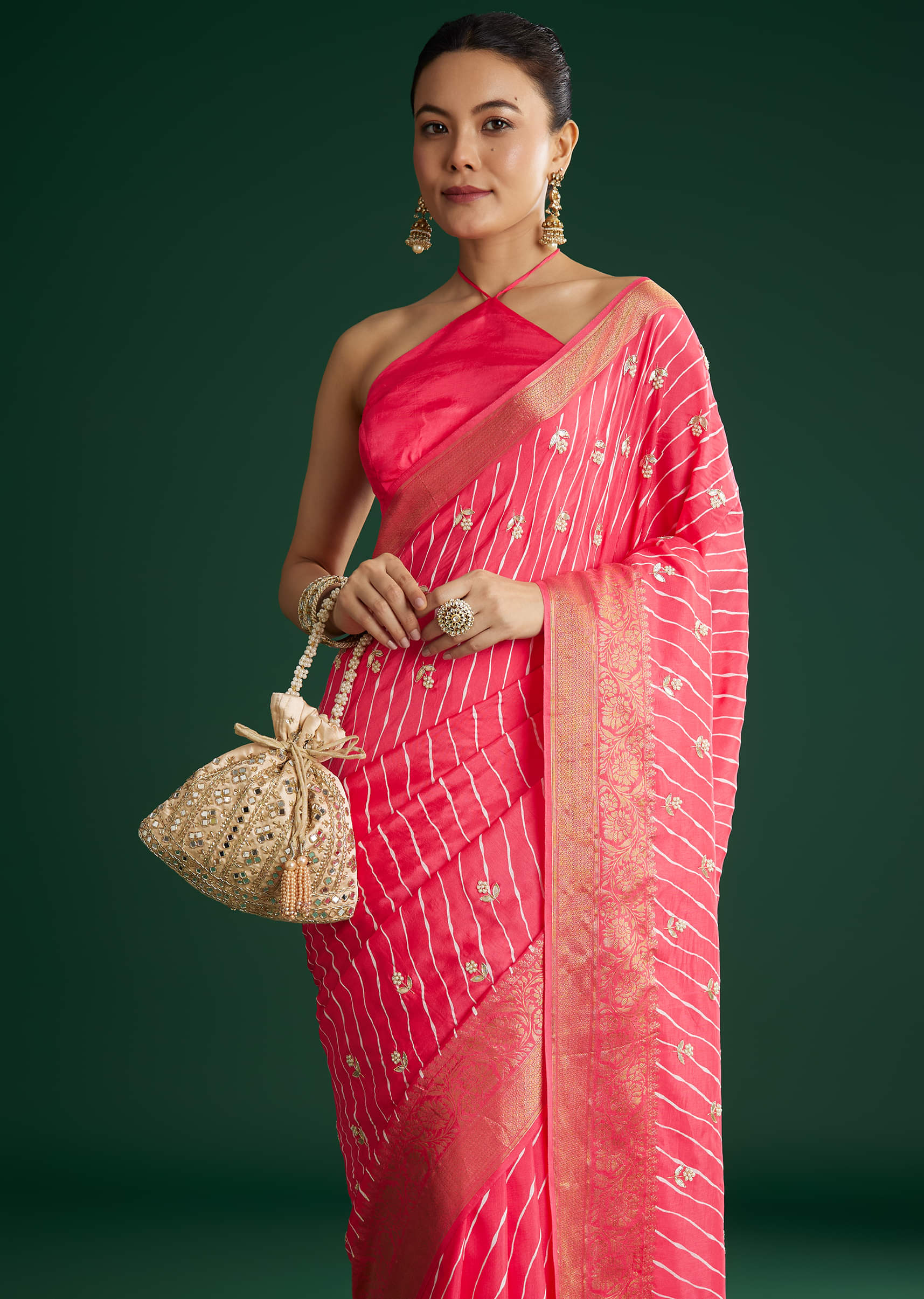 gajari-dola-silk-saree-with-floral-embroidery-and-lehariya-print-sg311924-5_24d41cf6-2515-4a90-82f1-f39bc45c234f.jpg