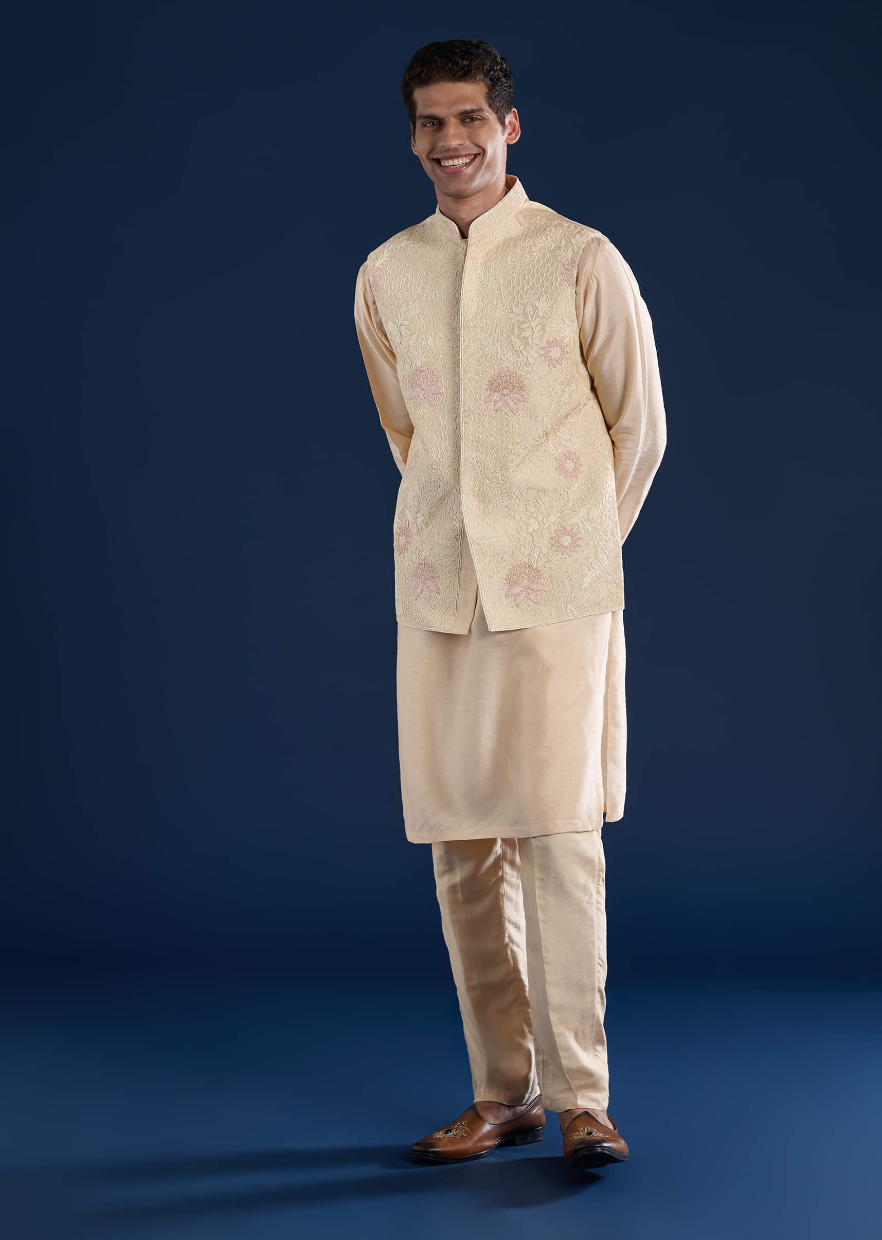 gold-art-silk-jacket-kurta-set-with-dori-work-sg332980-3.jpg