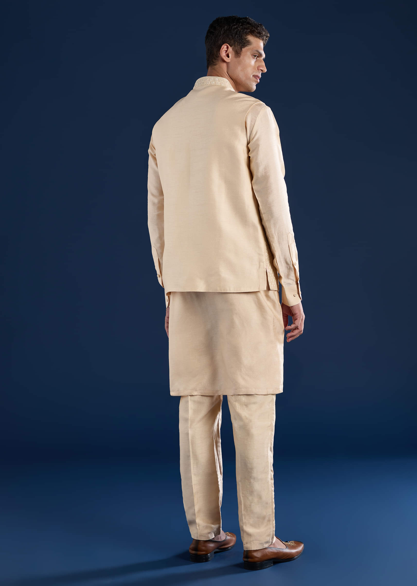 gold-art-silk-jacket-kurta-set-with-dori-work-sg332980-5.jpg