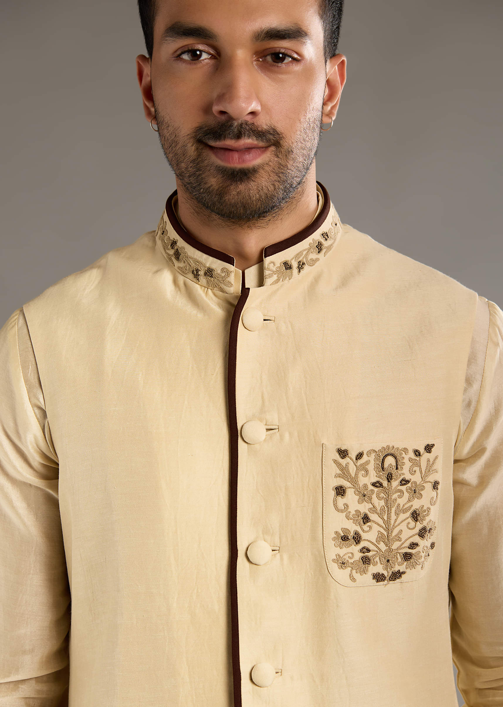 gold-chanderi-linen-kurta-jacket-set-for-men-with-dori-work-sg332404-2.jpg