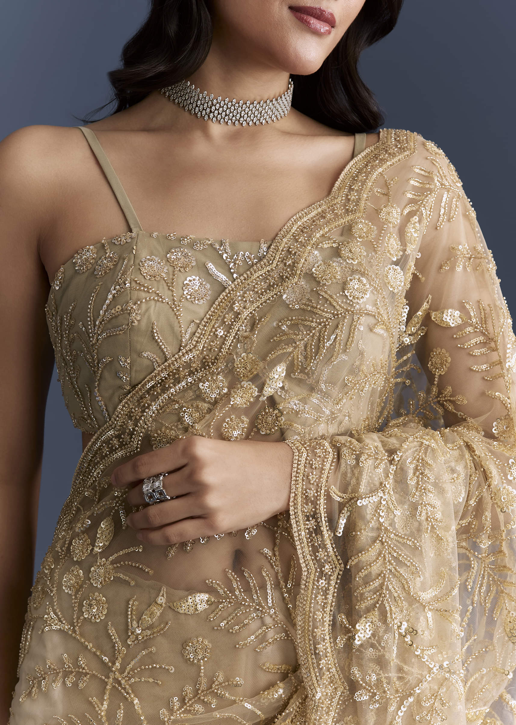 gold-net-saree-with-floral-sequins-work-sg351494-2.jpg