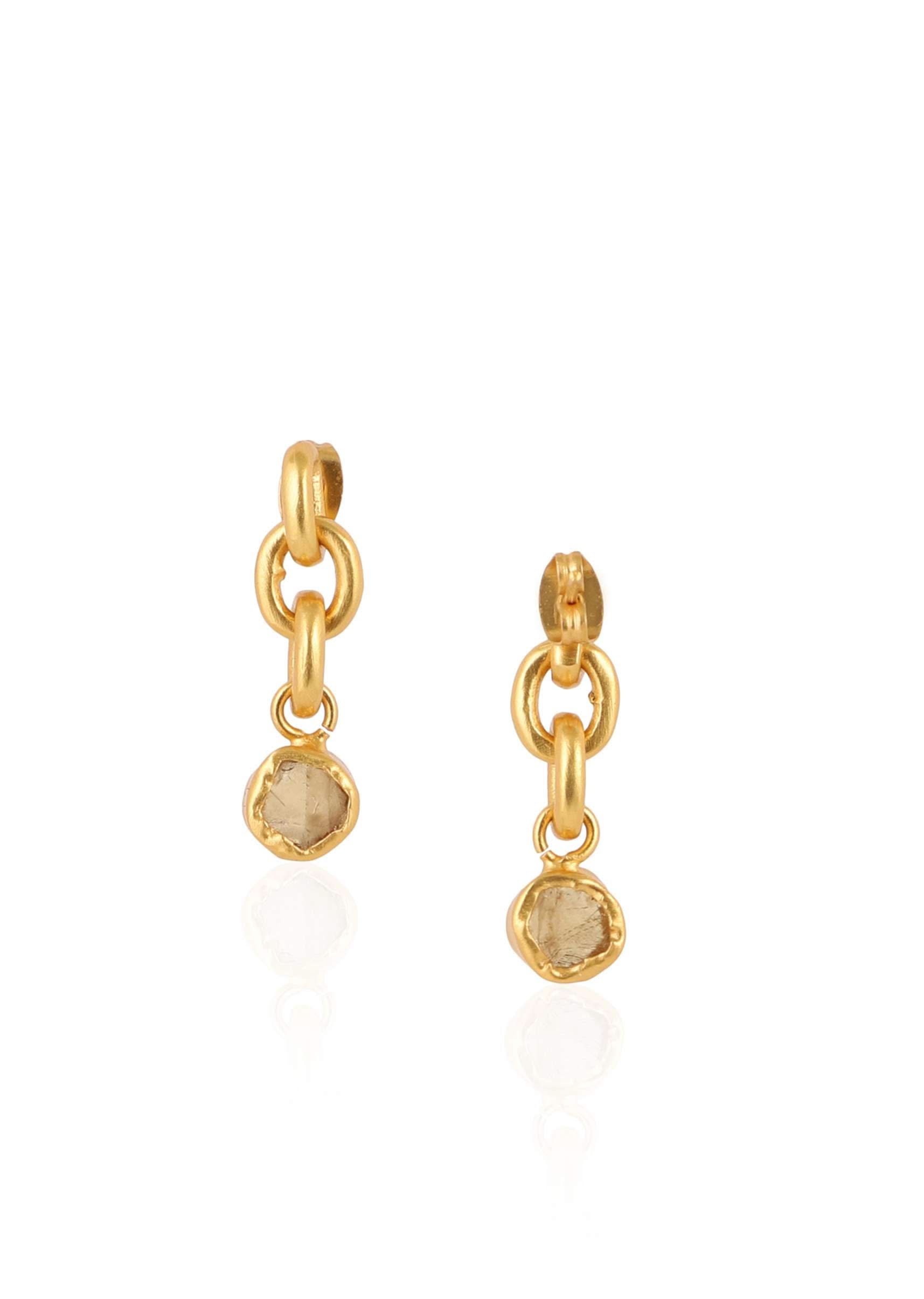 gold-plated-earrings-in-a-chunky-link-chain-design-with-a-rough-citrine-stone-sg75279_4_17149a1f-3a58-4dbe-ae20-387cfd99997b.jpg