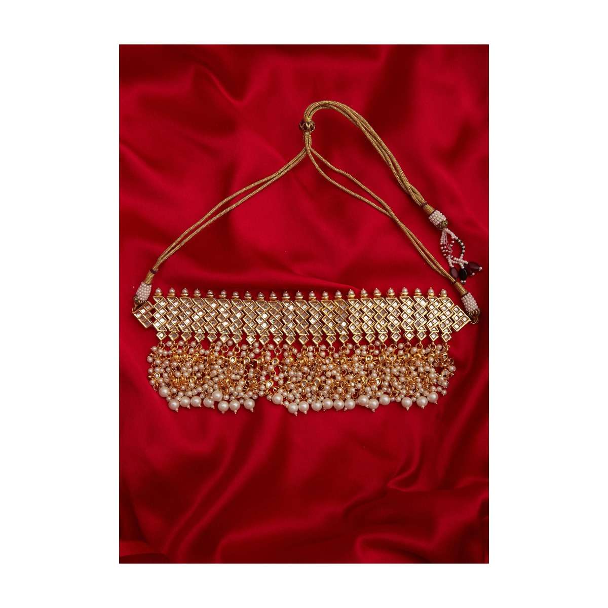 gold-plated-kundan-choker-necklace-with-pearl-highlights-online-kalki-fashion-sg46244_3_0db7b0cb-81d4-409f-adb2-6722a70add5d.jpg