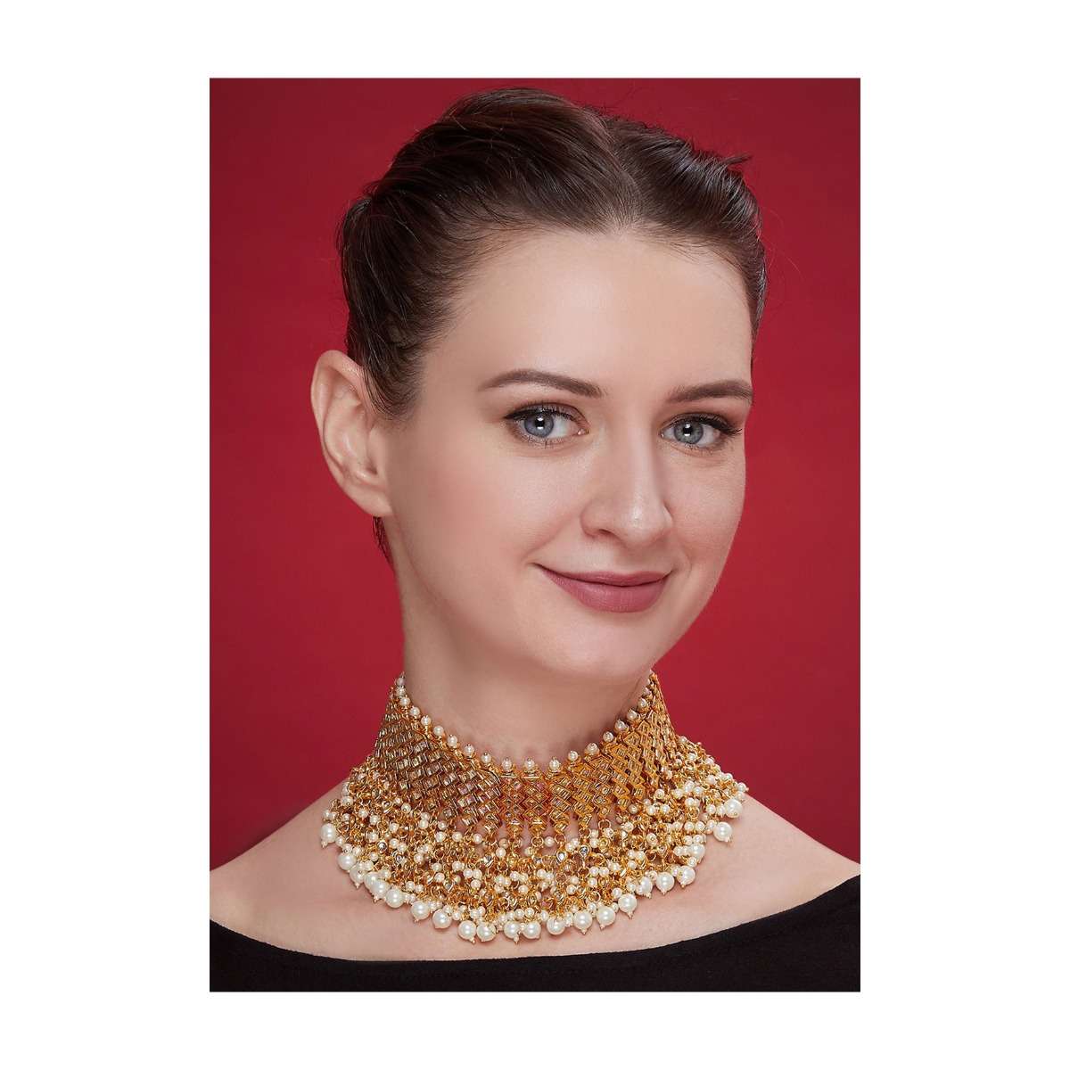 gold-plated-kundan-choker-necklace-with-pearl-highlights-online-kalki-fashion-sg46244_4_01e98fb6-e7b5-424e-9b1b-27e2062ea7ba.jpg