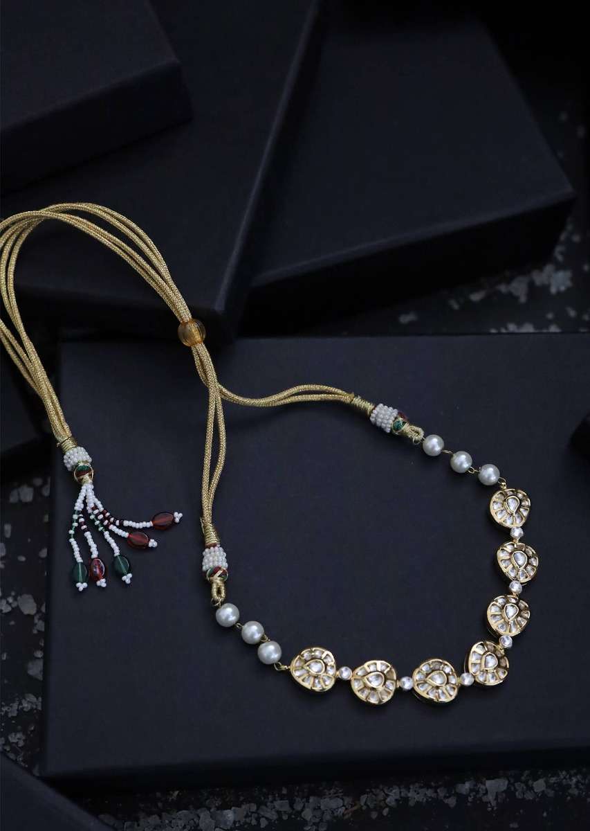 gold-plated-necklace-handcrafted-with-kundan-detailing-along-with-pearl-accents-by-paisley-pop-jk001ppsan60023y-sg65310_1_54642d63-92fc-4df7-84e5-84c34ef77d2a.jpg