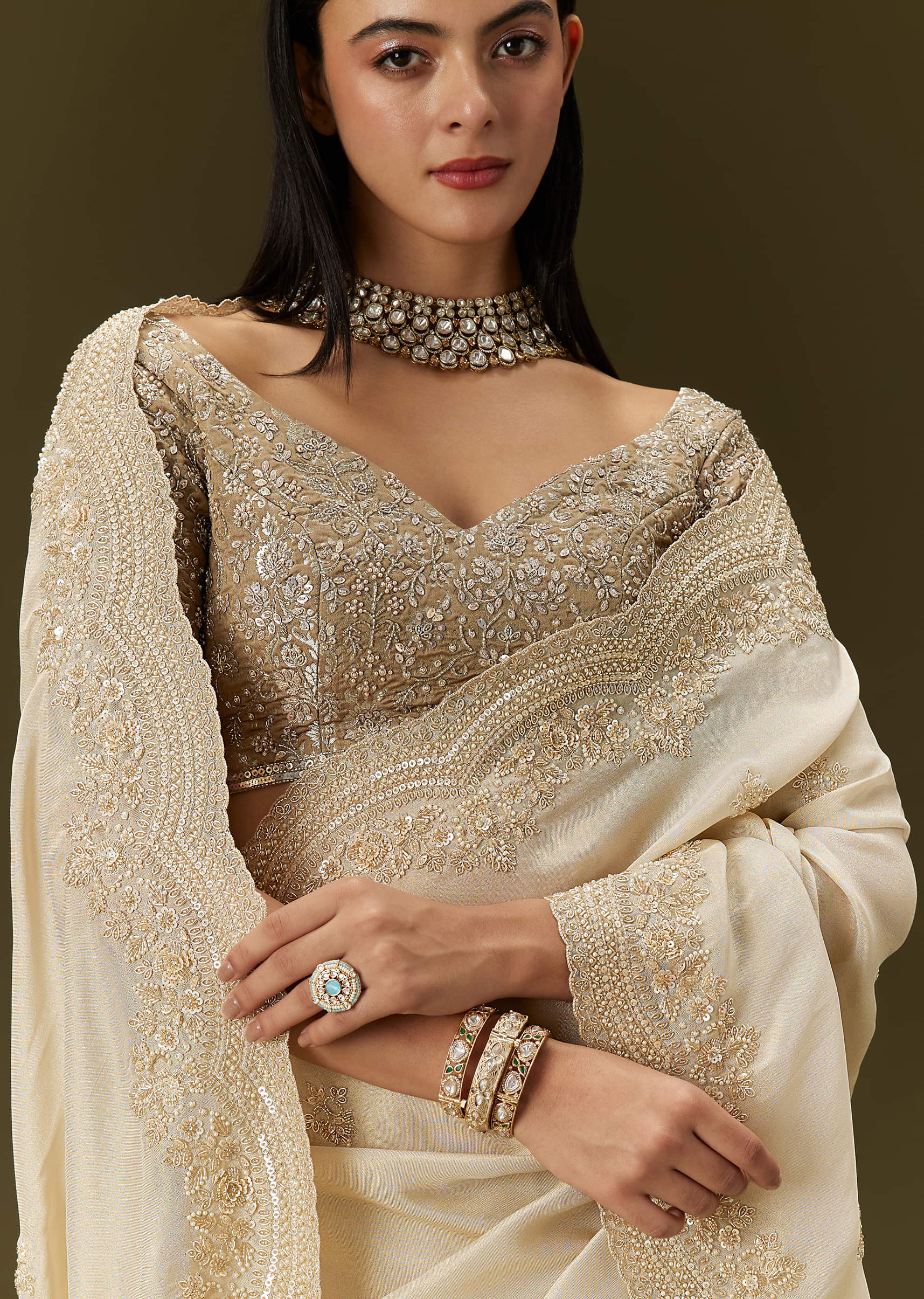 gold-tissue-saree-with-embroidered-brocade-blouse-sg300078-2_18b1b1ea-6b10-4035-a12e-5602839a55ee.jpg