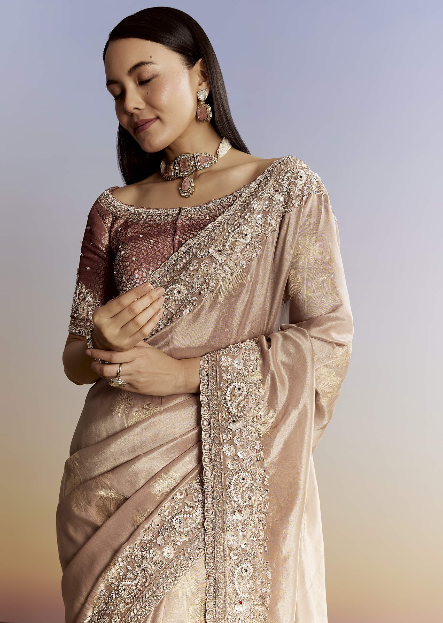gold-tissue-saree-with-heavy-embroidered-border-and-blouse-sg319467-5_887c2a43-0fda-4096-b07e-f7e2f897db3f.jpg