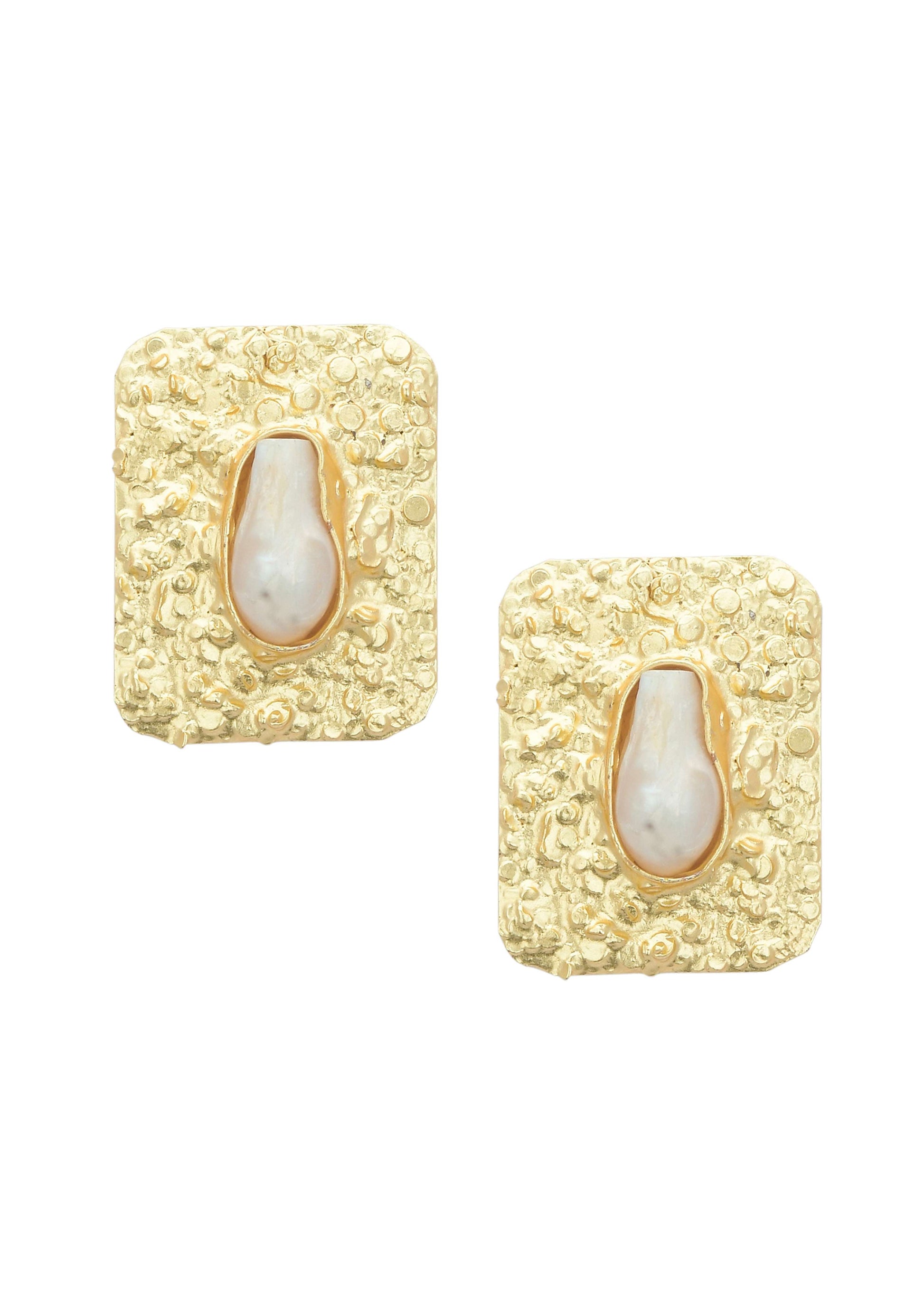 gold_and_white_geometric_studs_with_mother_of_pearls-sg164553_4_e7d1d3c1-f34f-4c18-8abd-bb60687ddeb7.jpg