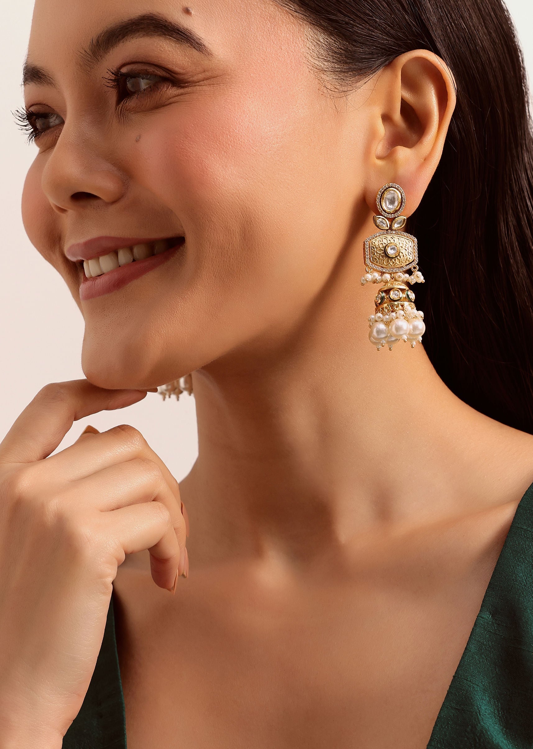gold_and_white_pearl_kundan_dangler-sg255603_2_e2bf9e17-a4a2-4b3b-8d19-7e861886d7f8.jpg