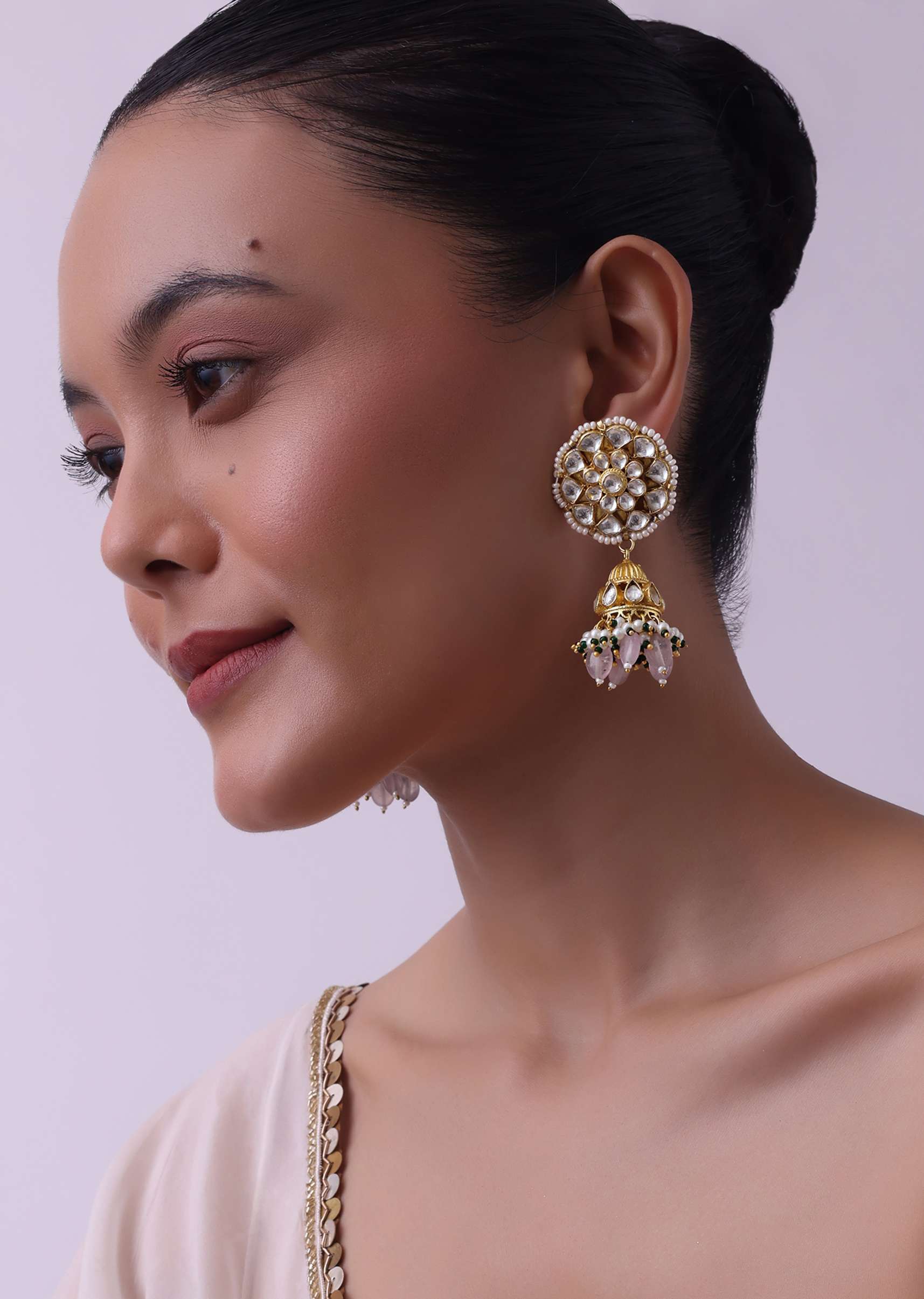 gold_finish_choker_with_pearls-sg145698_2_3a234a3f-0c66-479f-b685-c9ee68e6e8d5.jpg