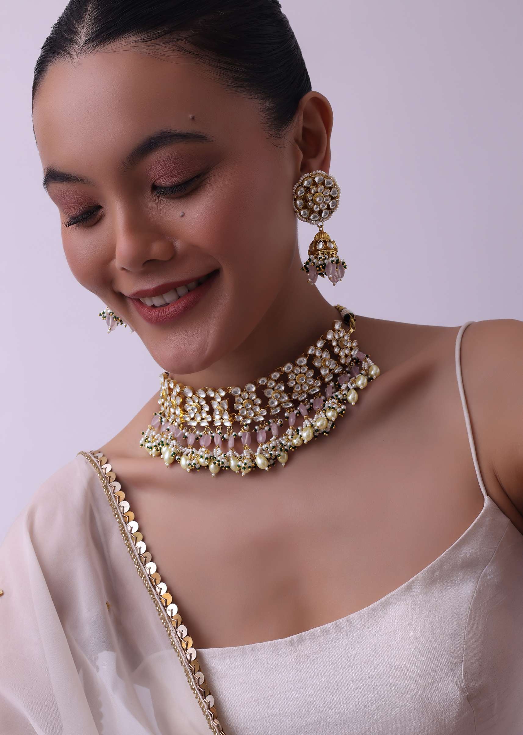 gold_finish_choker_with_pearls_and_green-sg145698_2_cb5d626a-4a87-4203-b476-c3e17c90a16e.jpg