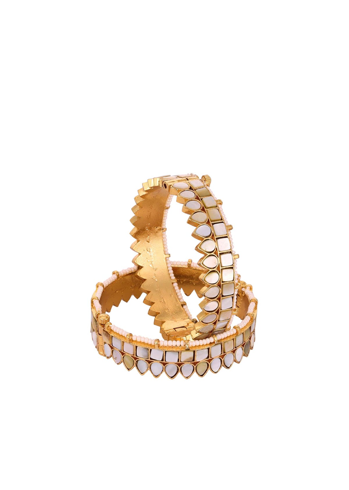 gold_finish_jadau_kundan_kadas_with_synthetic-sg145743_5_b9bf0af5-9ba7-4f99-8a19-b14fcf69f694.jpg