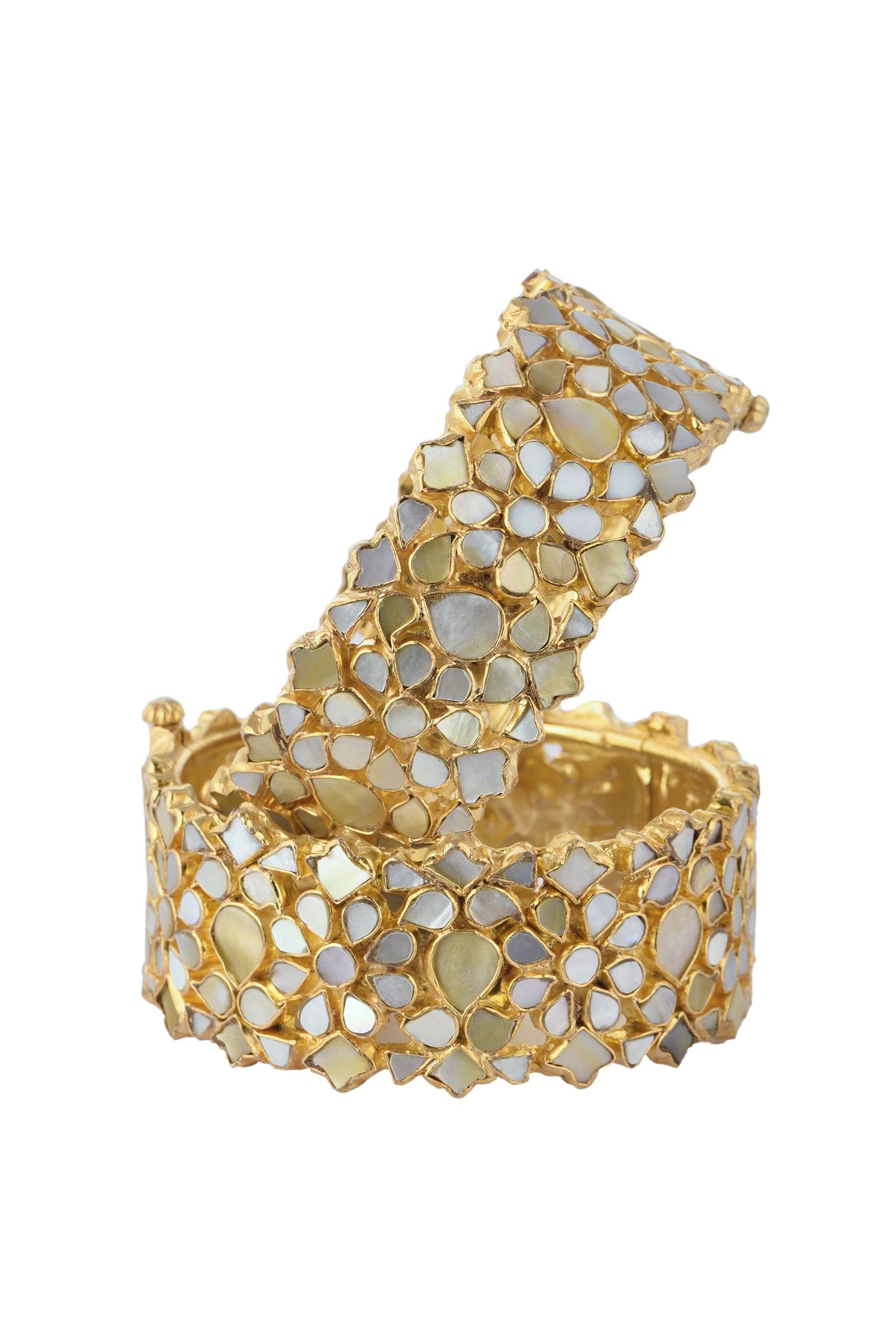 gold_finish_kundan_bangles-sg160829_4_68a5a4b5-dfec-4399-96de-854da17944d9.jpg