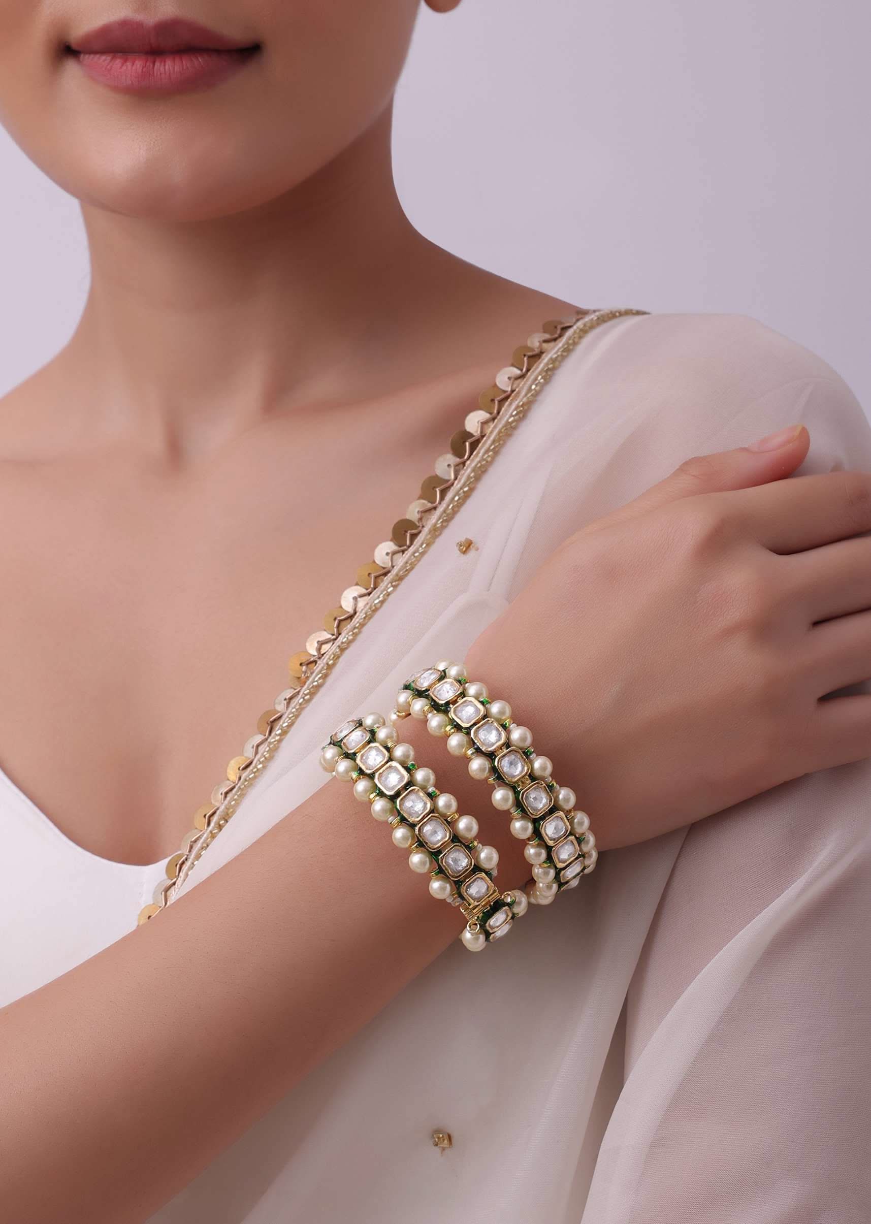 gold_finish_kundan_bangles-sg173614_6_9c1036eb-3f71-4931-b2c8-4c6950439df2.jpg