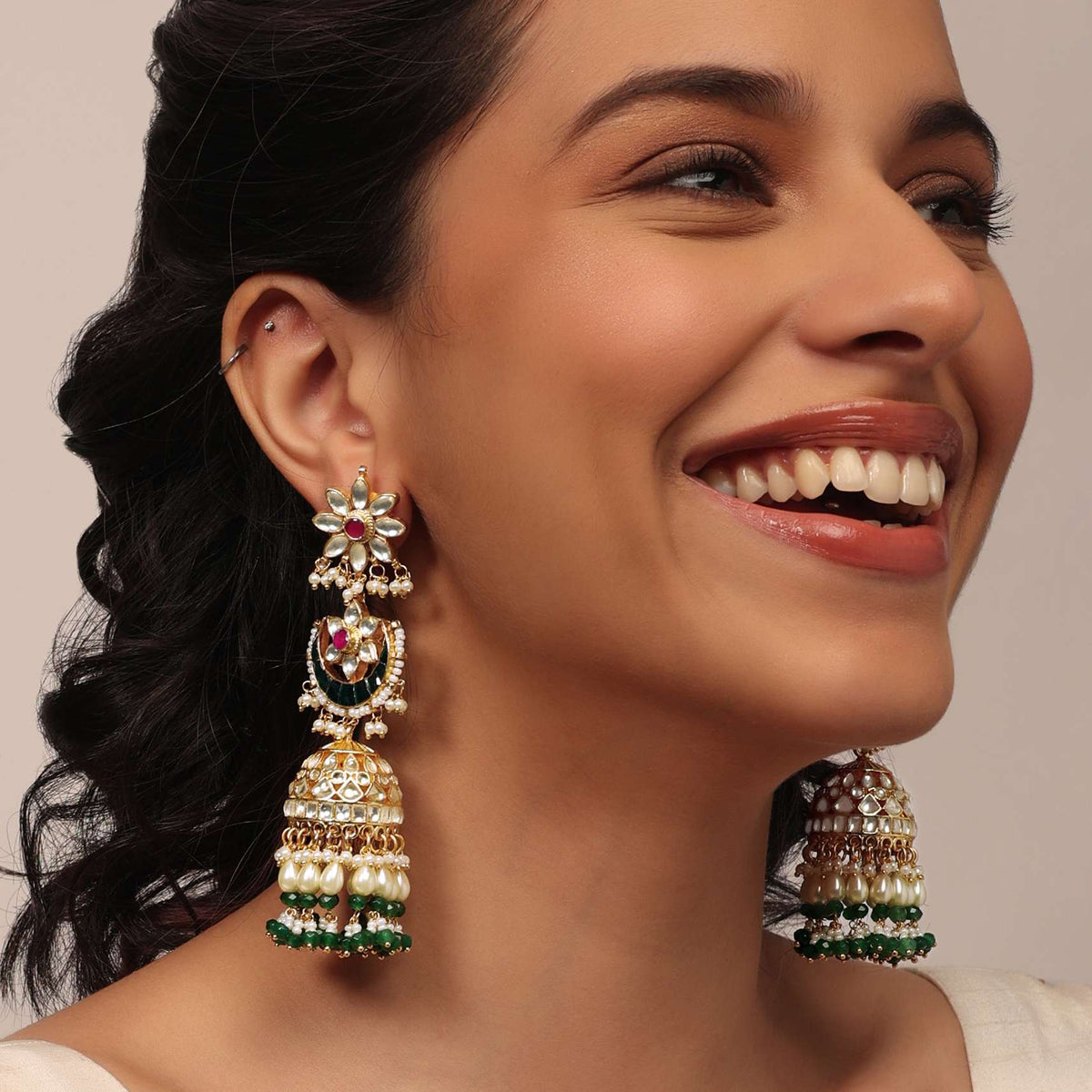 gold_finish_kundan_earrings_with_beads_and_green-sg149708_3_e03eb31e-1a7b-4a20-8d5c-91d7c47aa3d6.jpg