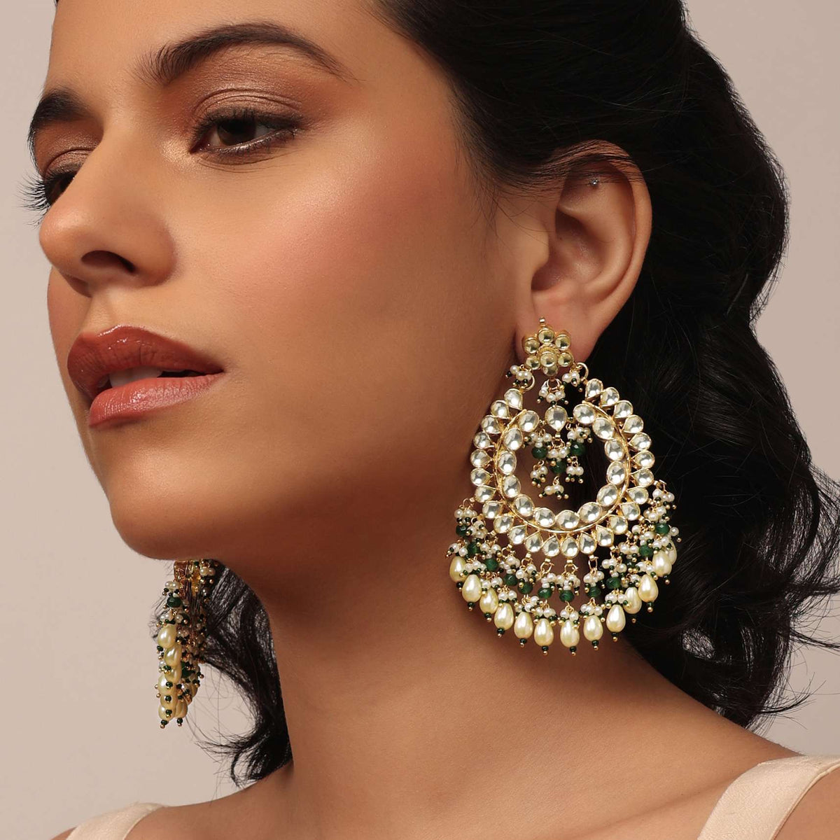 gold_finish_kundan_earrings_with_beads_and_synthetic-sg149727_3_93fd7747-8b7f-489b-8b4d-257275e73581.jpg