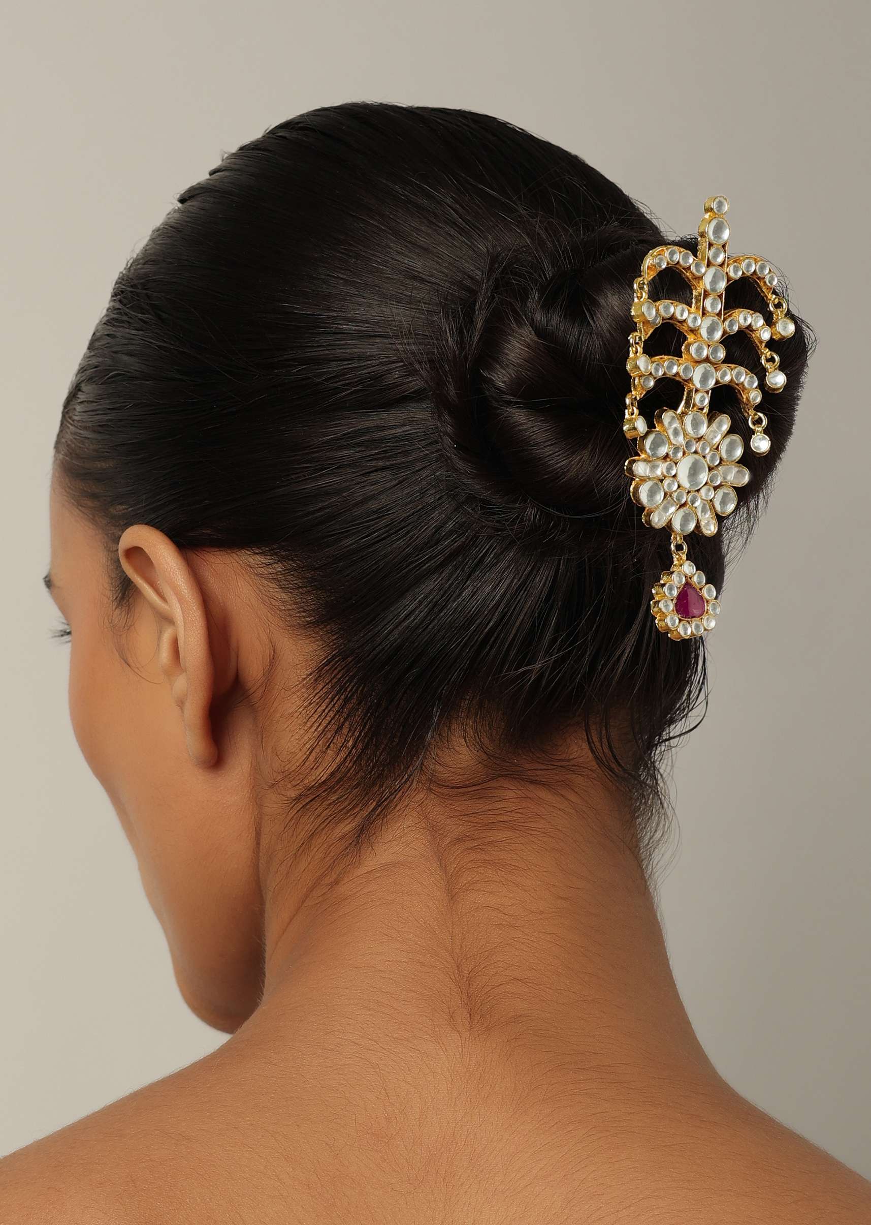 gold_finish_kundan_hairp-sg160869_1_44d2e6e3-f535-4135-94c7-aeb3f613be69.jpg
