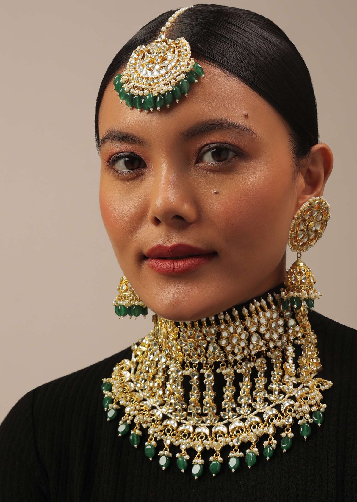 gold_finish_kundan_polki_choker_set-sg145650_2_198fa530-abba-4585-a919-ebccccc66b7e.jpg