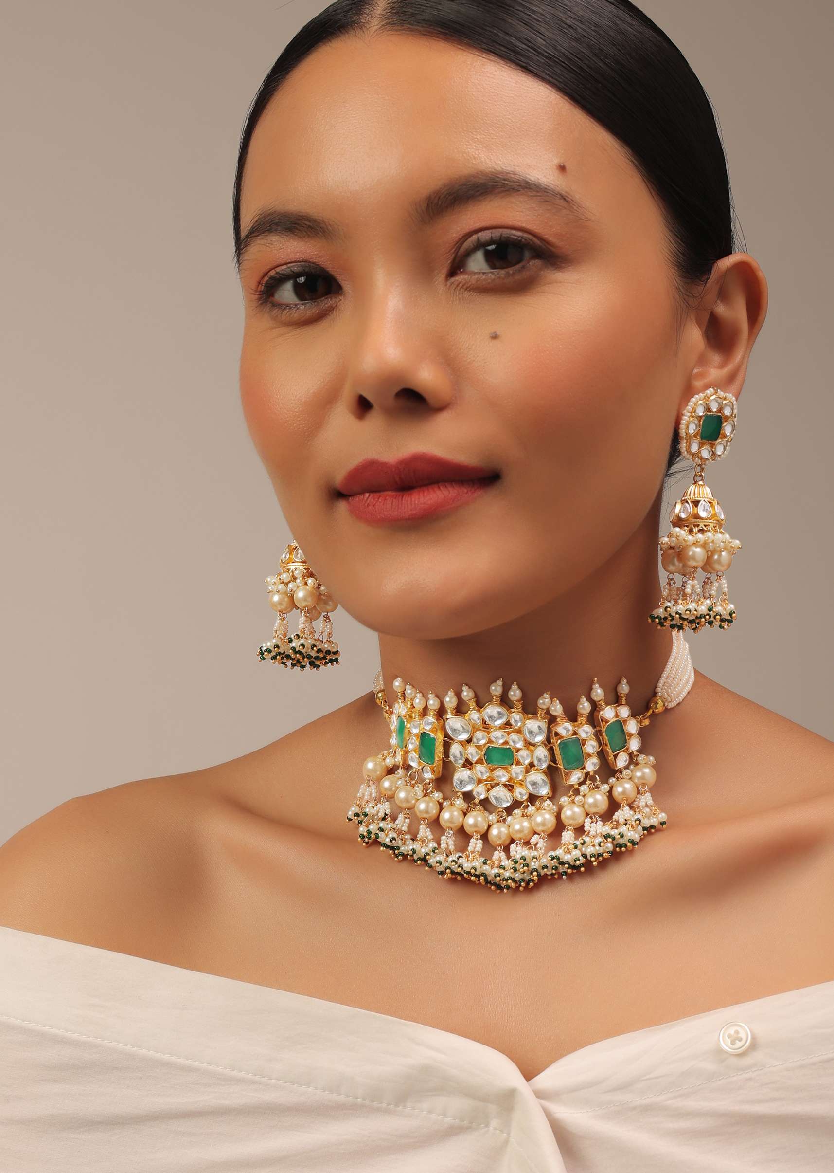 gold_finish_kundan_polki_choker_set-sg145692_2_9bde7690-7859-426e-aedb-1af08ba669b8.jpg