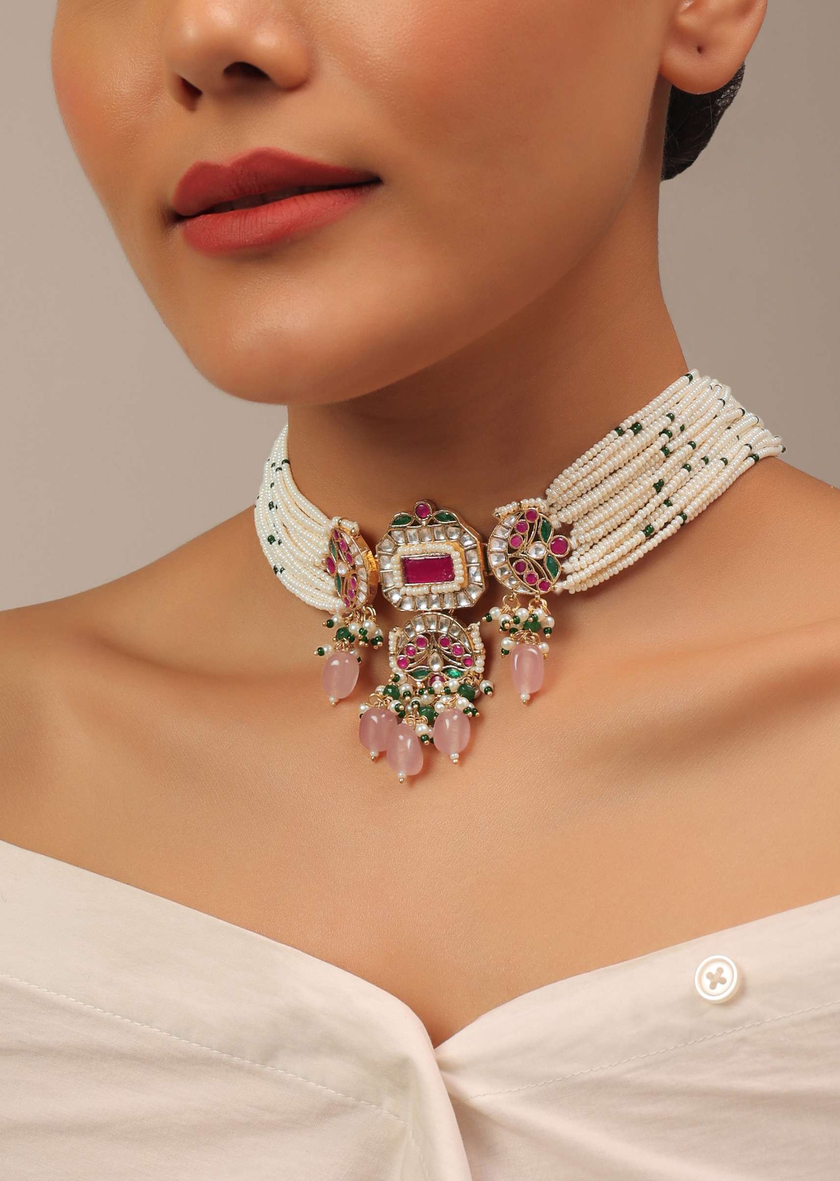 gold_finish_kundan_polki_choker_set-sg145699_4_53d07627-2d0a-408f-a859-39761945ea75.jpg