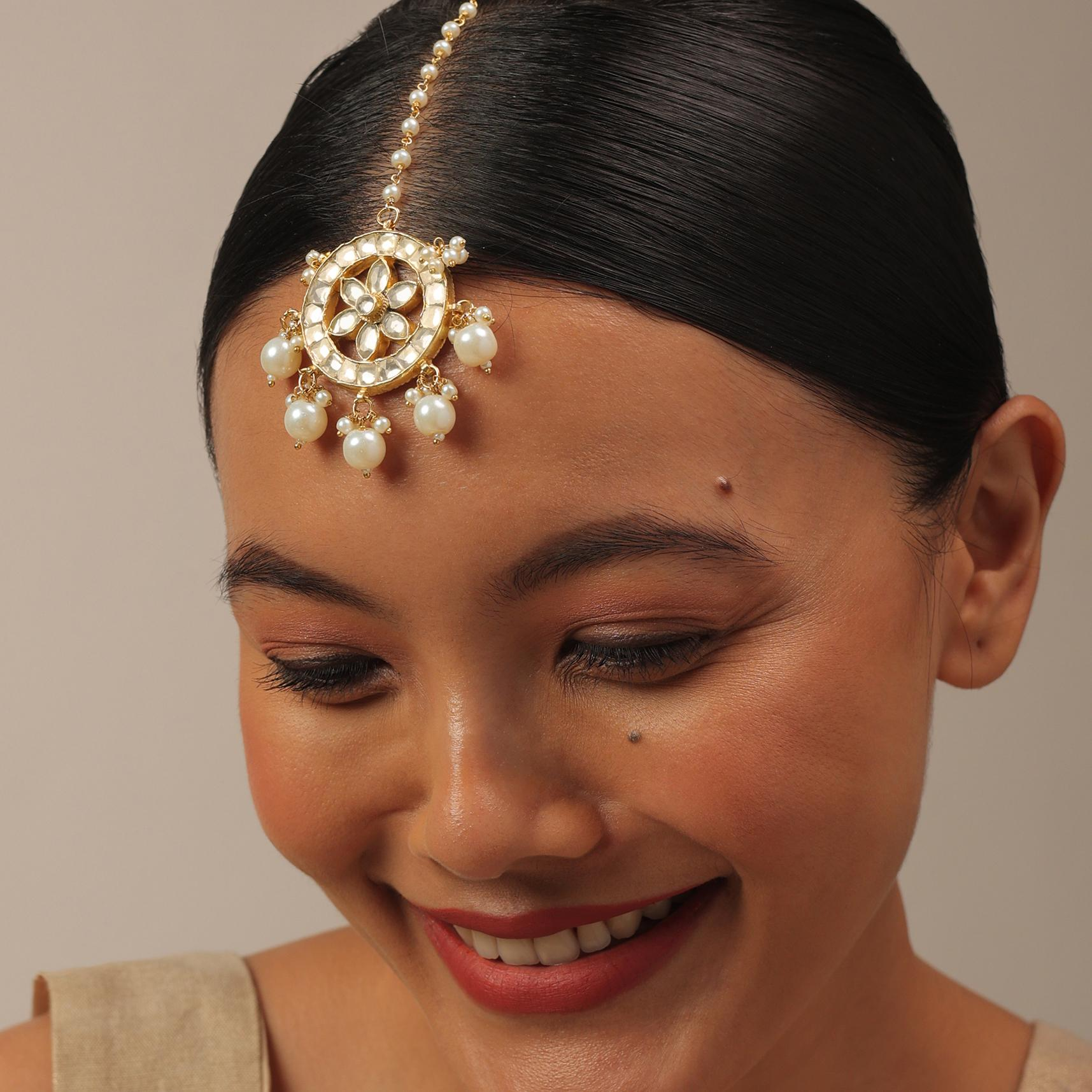 gold_finish_kundan_polki_maangteeka_with_pearls_and_beads-sg145774_1_1d323058-be5c-4a58-b50e-5a671c51cc3d.png