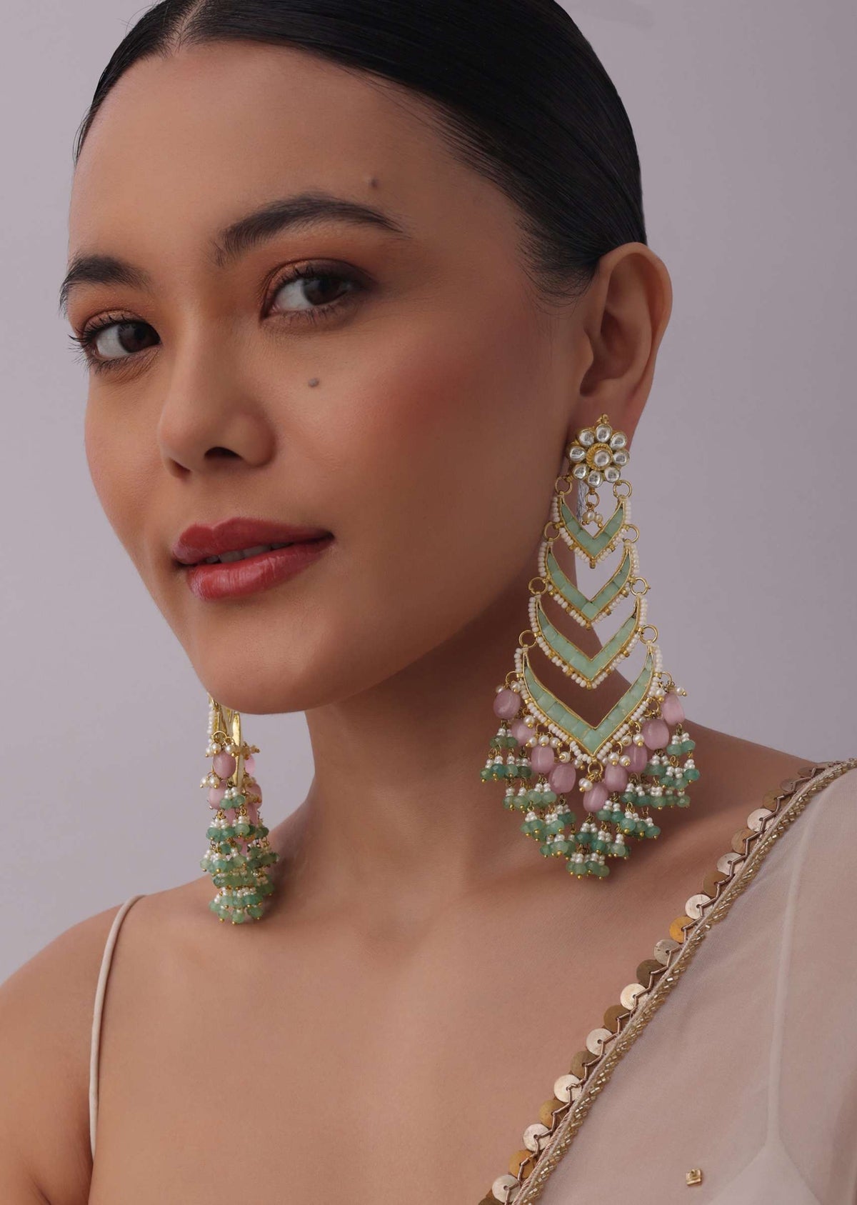 gold_finish_mint_green_kundan_ch-sg167732_1_c04b46ca-bc51-4161-a2a6-2cf0cad5cd54.jpg