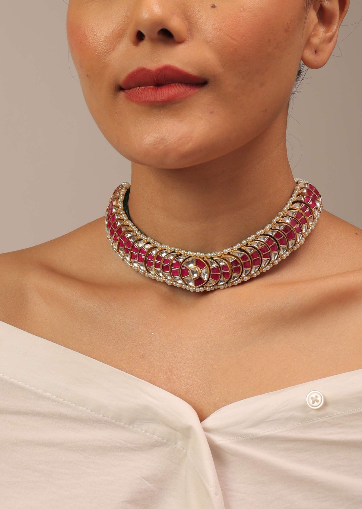 gold_finish_rajwadi_kundan_polki_choker-sg145691_4_66c01103-43c8-4280-b4c1-3cd6880baad3.jpg