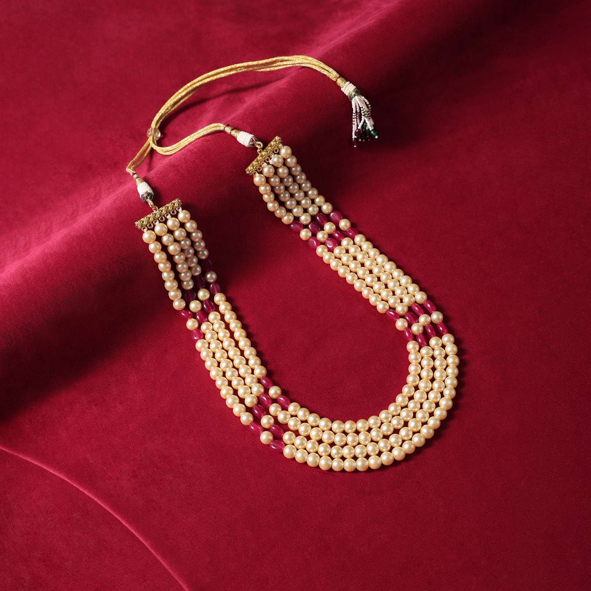 gold_finish_white_and_red_mala-sg163466_3_1eb4f8b2-8758-48a4-83b8-09d0c054724b.jpg