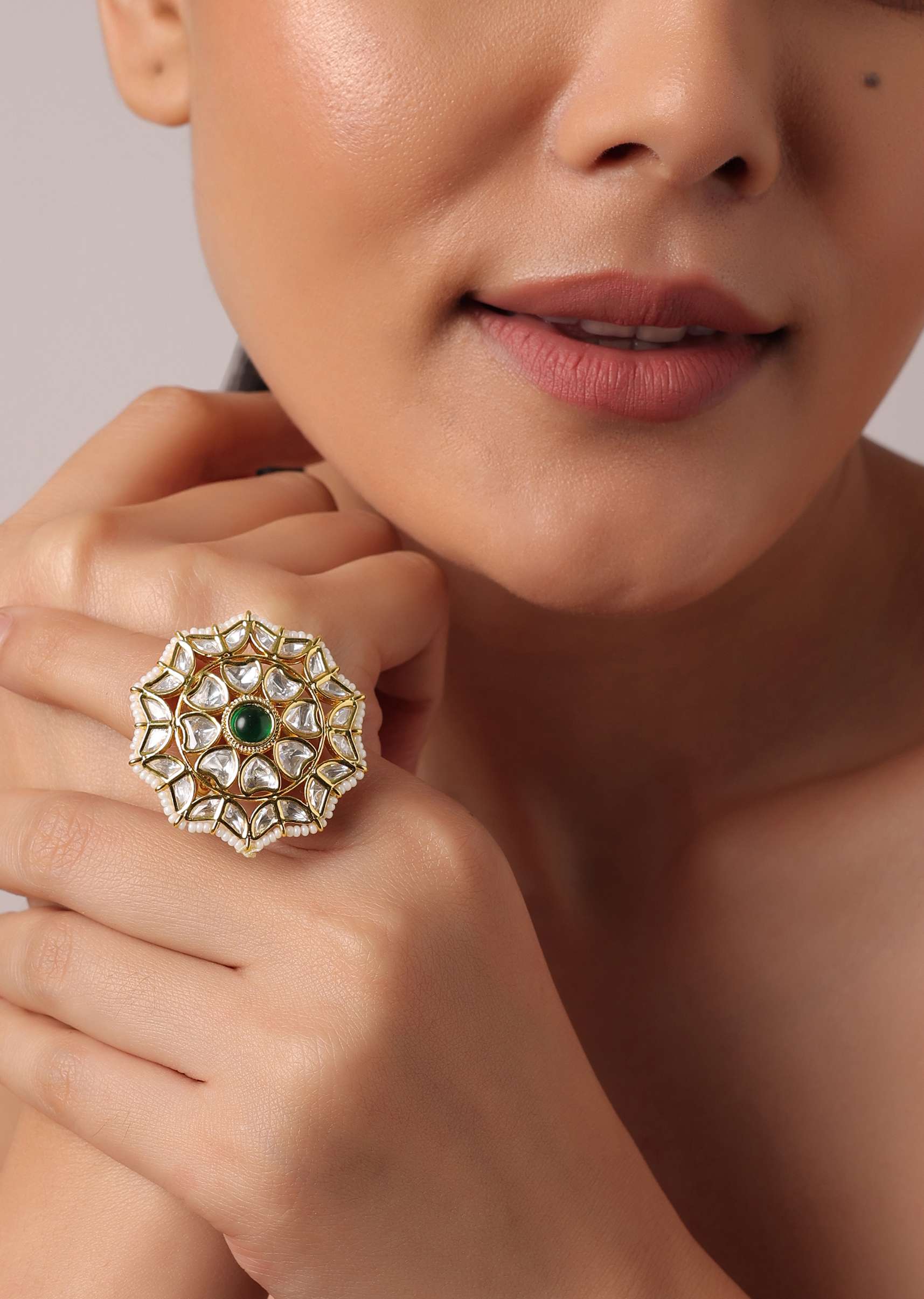 gold_floral_motif_kundan_studded_ring-sg180138_3_83dc62e7-1f9b-46c3-8566-9f8654ccf857.jpg