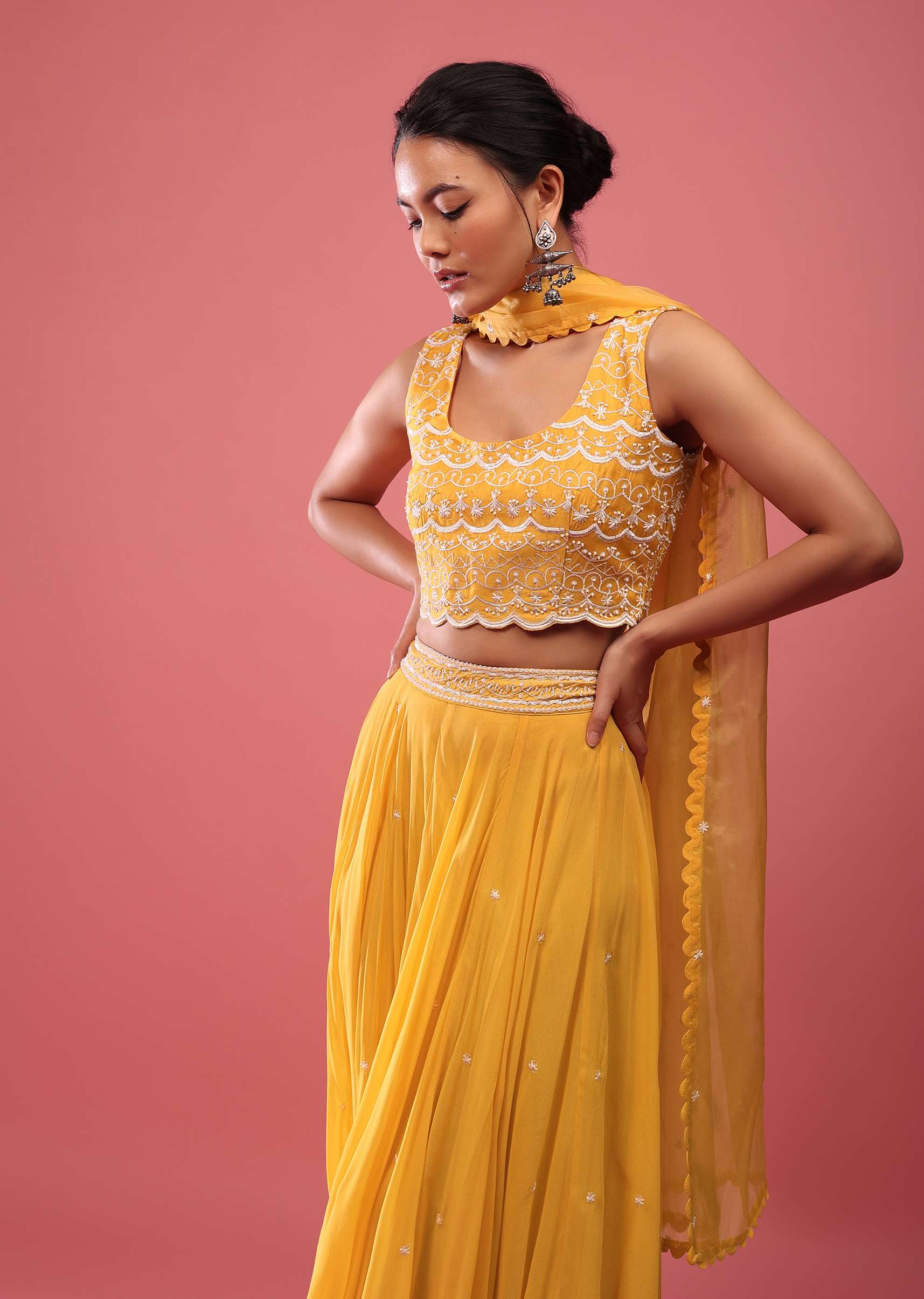 gold_fusion_yellow_lehenga_in_georgette_5_b7922cf1-fb30-4ffe-8d6d-393229d4a5d8.jpg