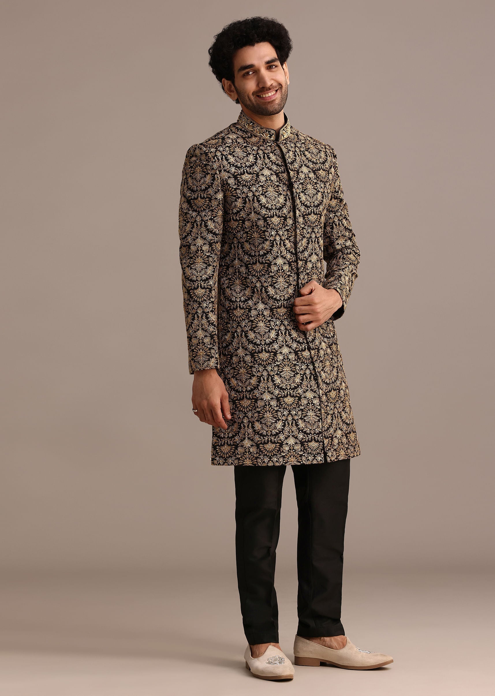 gold_hand_embroidered_silk_sherwani_suit-sg253071_3_6d0989c1-b3b7-4c1a-940b-45afafdee843.jpg
