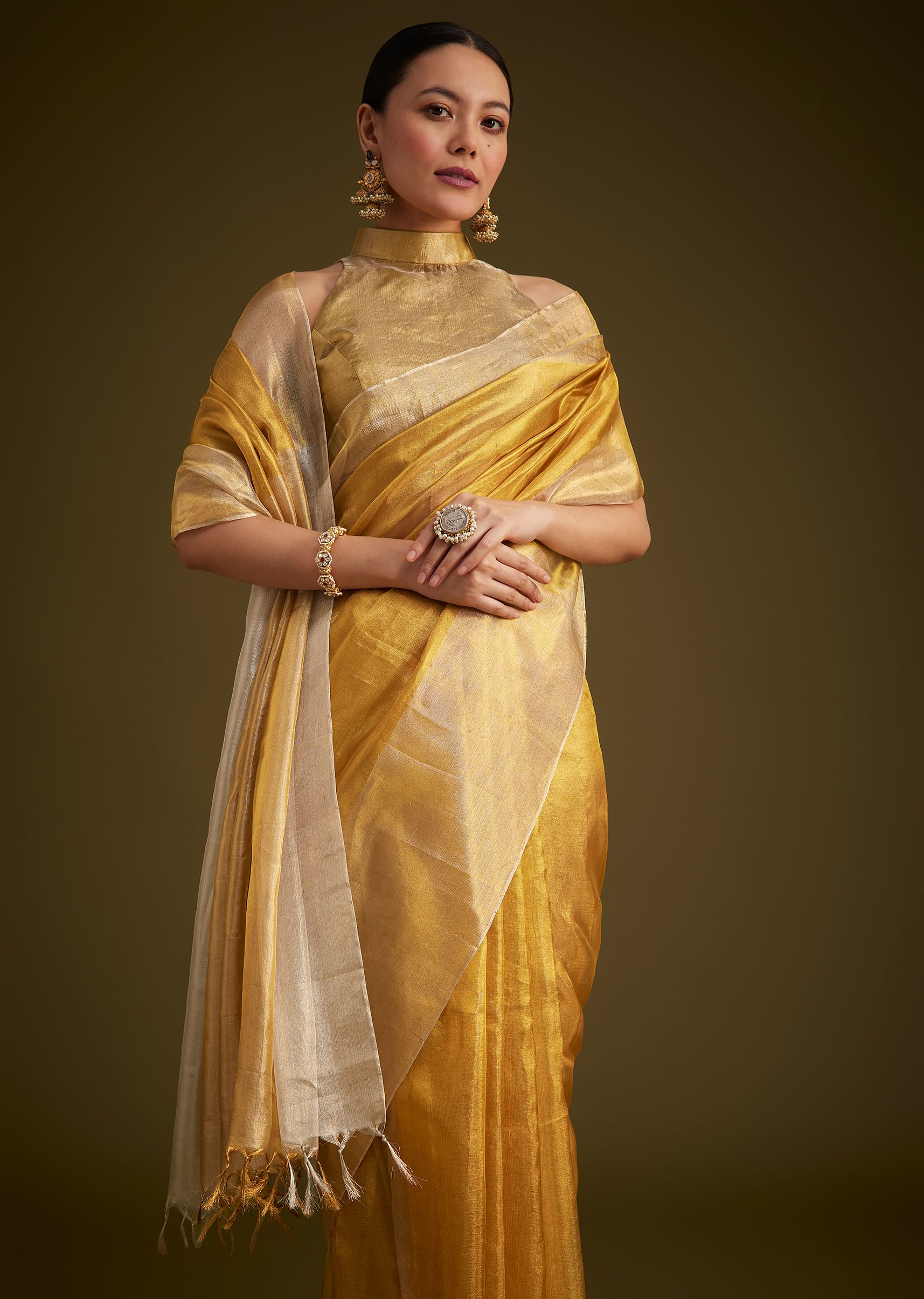 gold_kanjivaram_silk_saree_with_contrast_border_and_pallu-sg291499_6_3484feb6-e280-498a-b2e5-d15e85f6833f.jpg