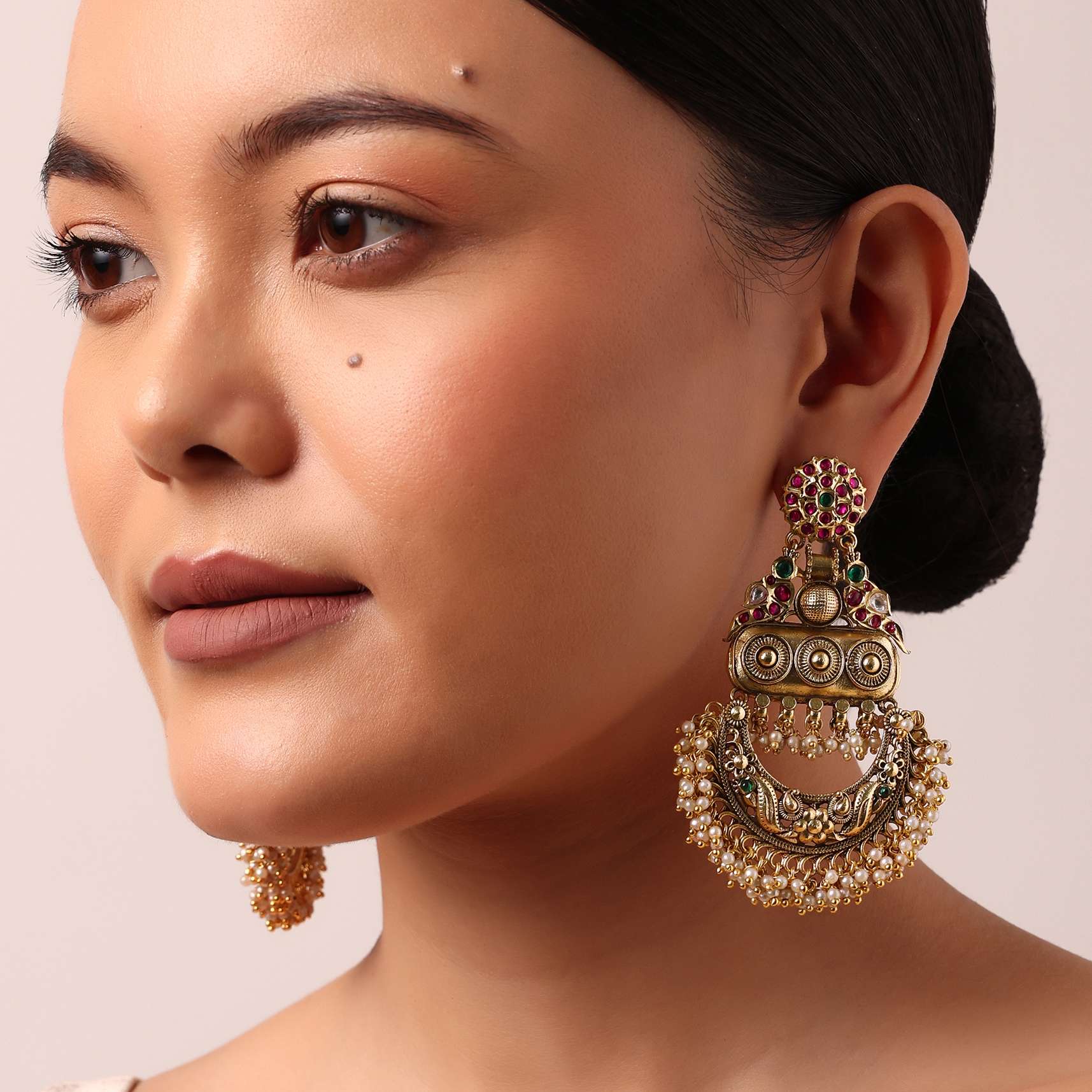 gold_multi_tone_kundan_floral_danglers-sg214213_3_75fa8e83-f4ca-4cb0-be10-d66e1be844a4.jpg