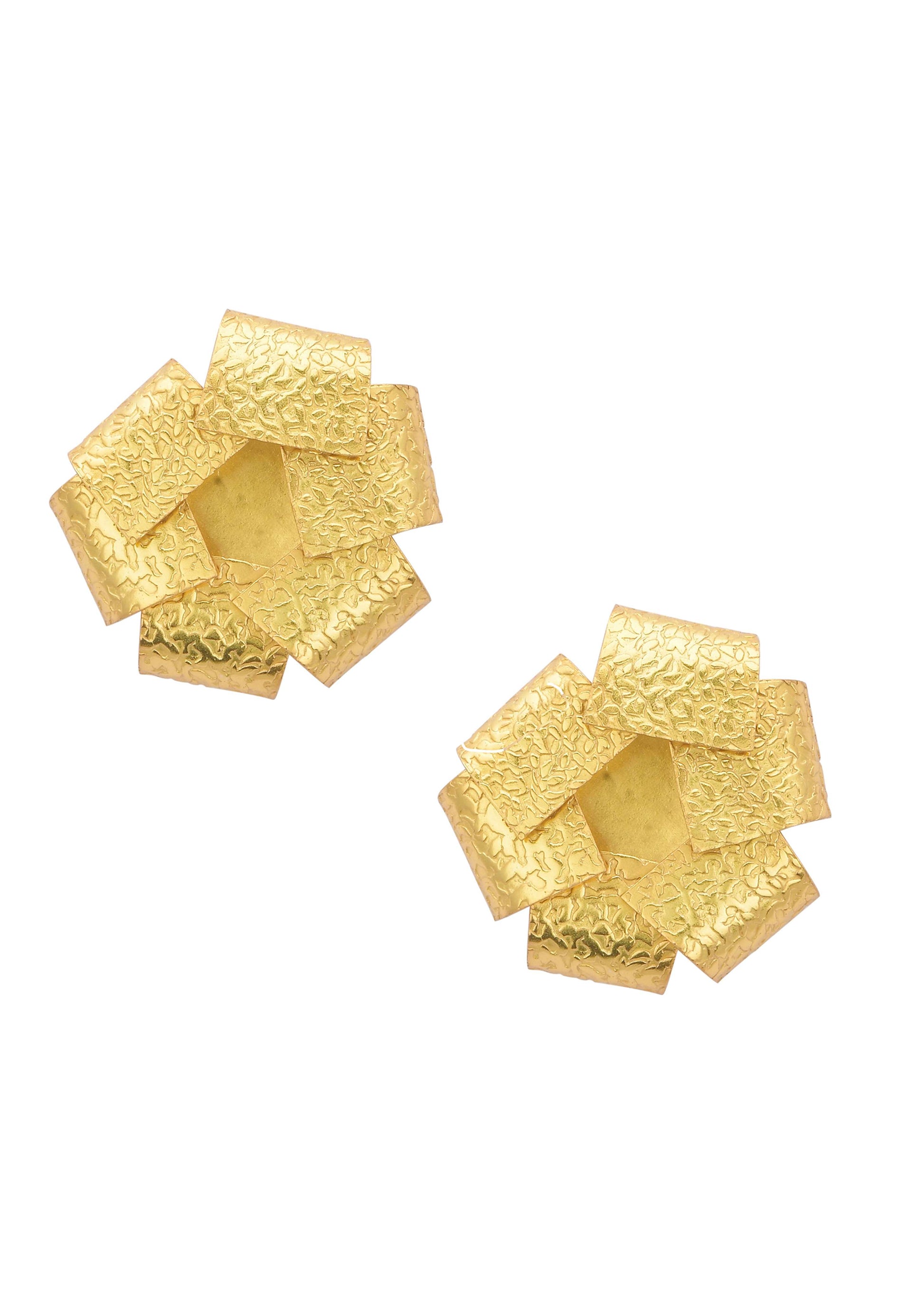 gold_oversized_floral_studs-sg164567_4_43a85ba0-83f3-407a-a268-8e065e0a3ee3.jpg