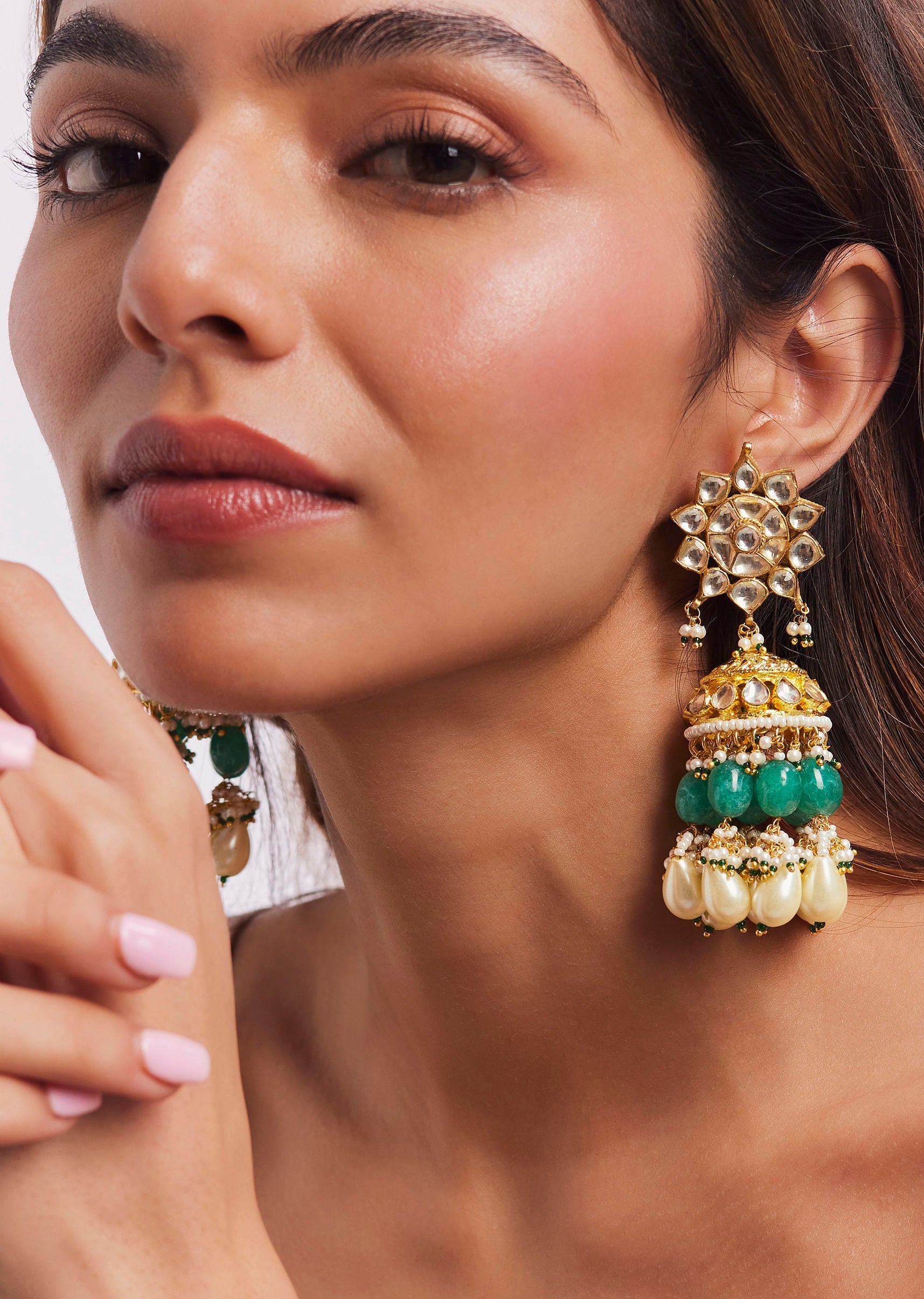 gold_plated_pachi_kundan_jhumka_earrings-sg285355_1_168fda76-4de0-4d23-afea-3167a217b410.jpg