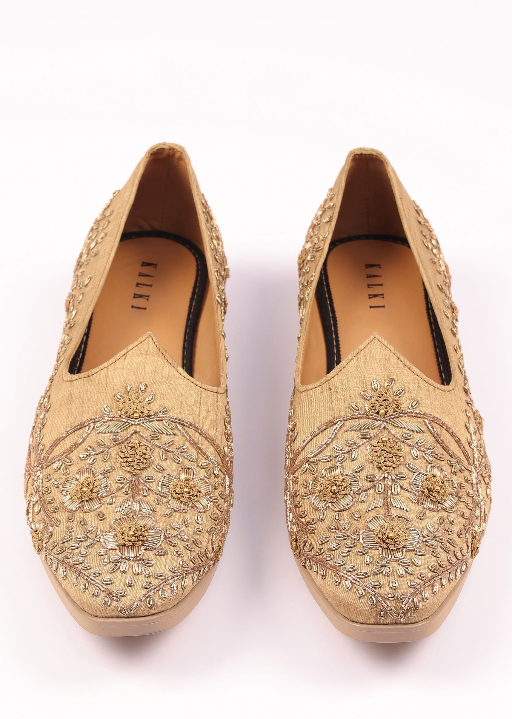 gold_raw_silk_zardozi_embroidered_juttis-sg250414_2_3c2d46d7-660b-432e-bbe1-3092ed5c34dd.jpg