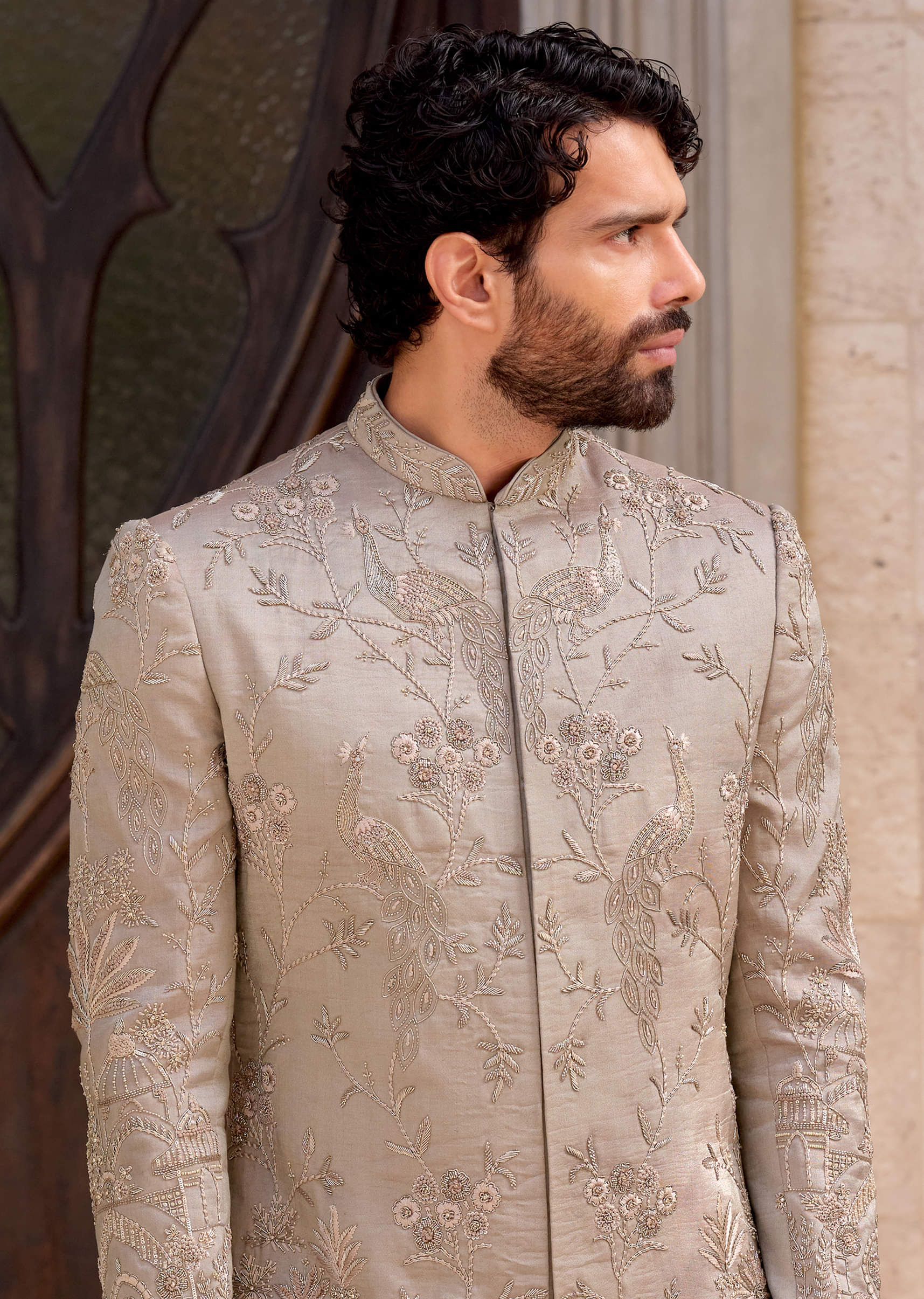 gold_tissue_sherwani_for_groom_with_intricate_zardosi-sg357683-1_2.jpg