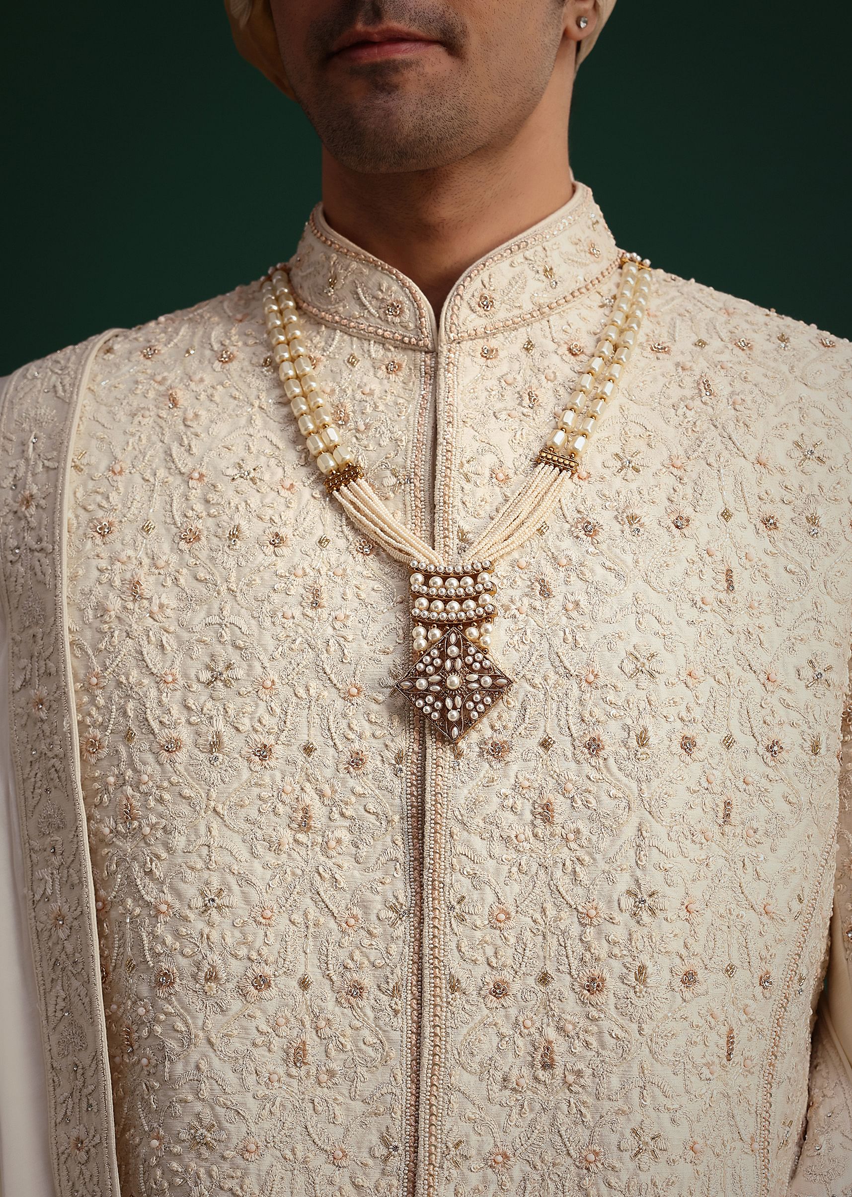 gold_zari_embroidered_sherwani_with_anarkali_kurta_and_dupat-sg259018_4_9162c1be-13b7-4d25-a98e-a8b3931678b1.jpg