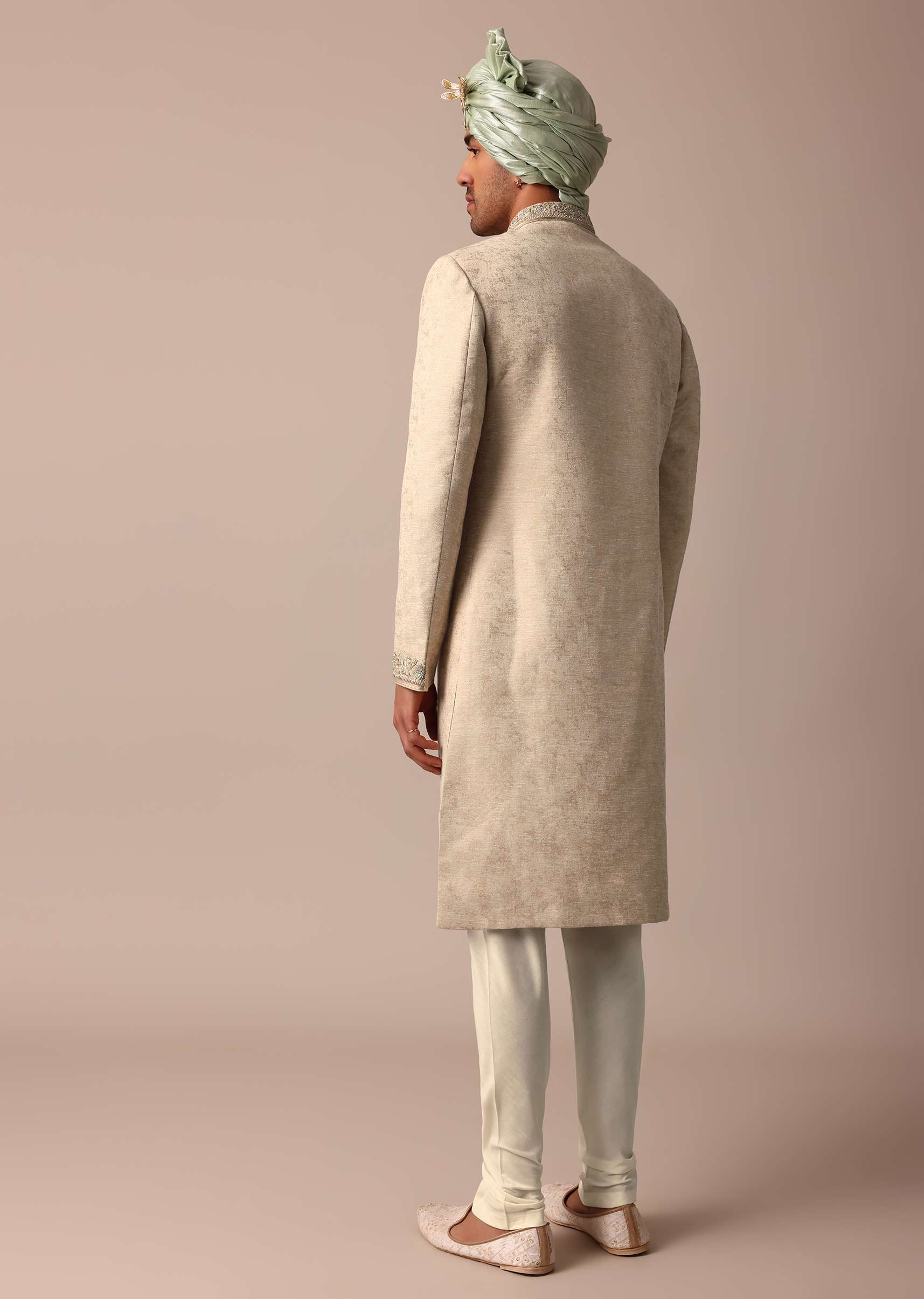 golden_sherwani_set_with_exquisite_embroidery_work-sg195732_3_663aceef-f37b-49c2-953b-c6cd751dc84a.jpg