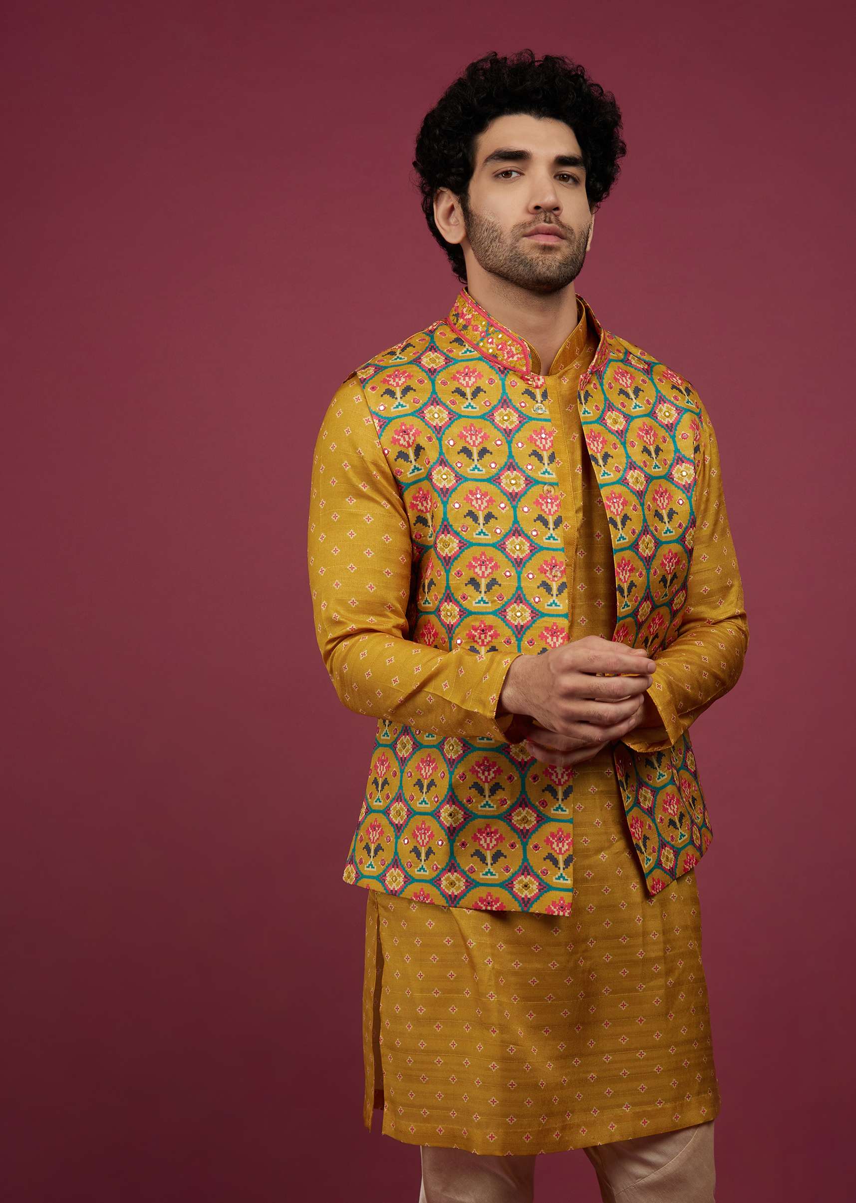golden_yellow_silk_patola_printed_bandi_with_kurta_set-sg117397_1.jpg
