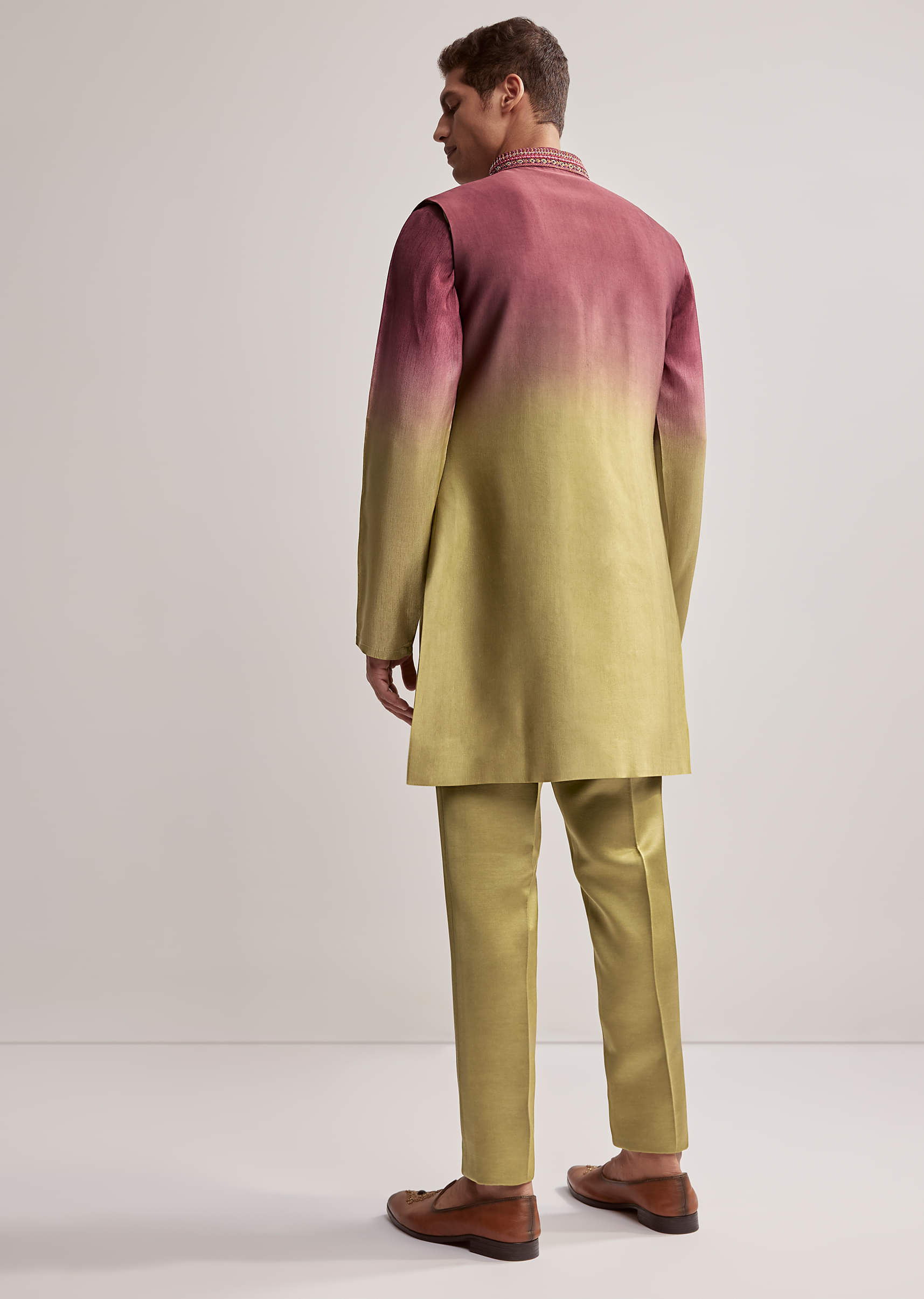 green-and-wine-ombre-silk-kurta-jacket-set-for-men-with-embroidery-sg342280-5.jpg