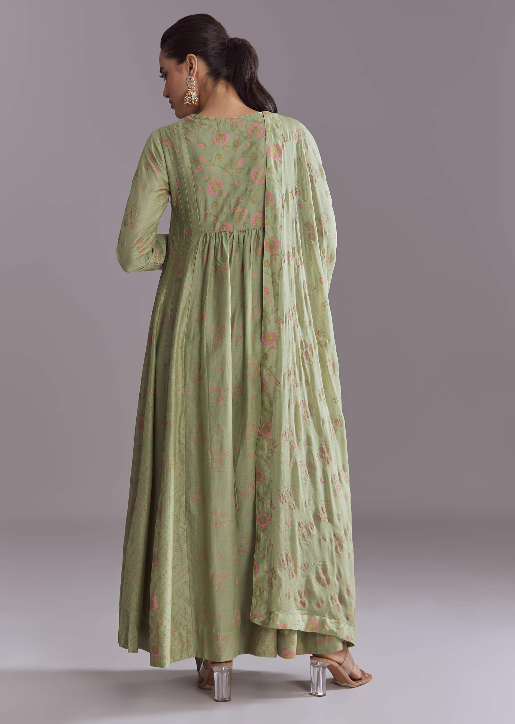 green-chanderi-anarkali-suit-with-boho-prints-sg348759-5.jpg
