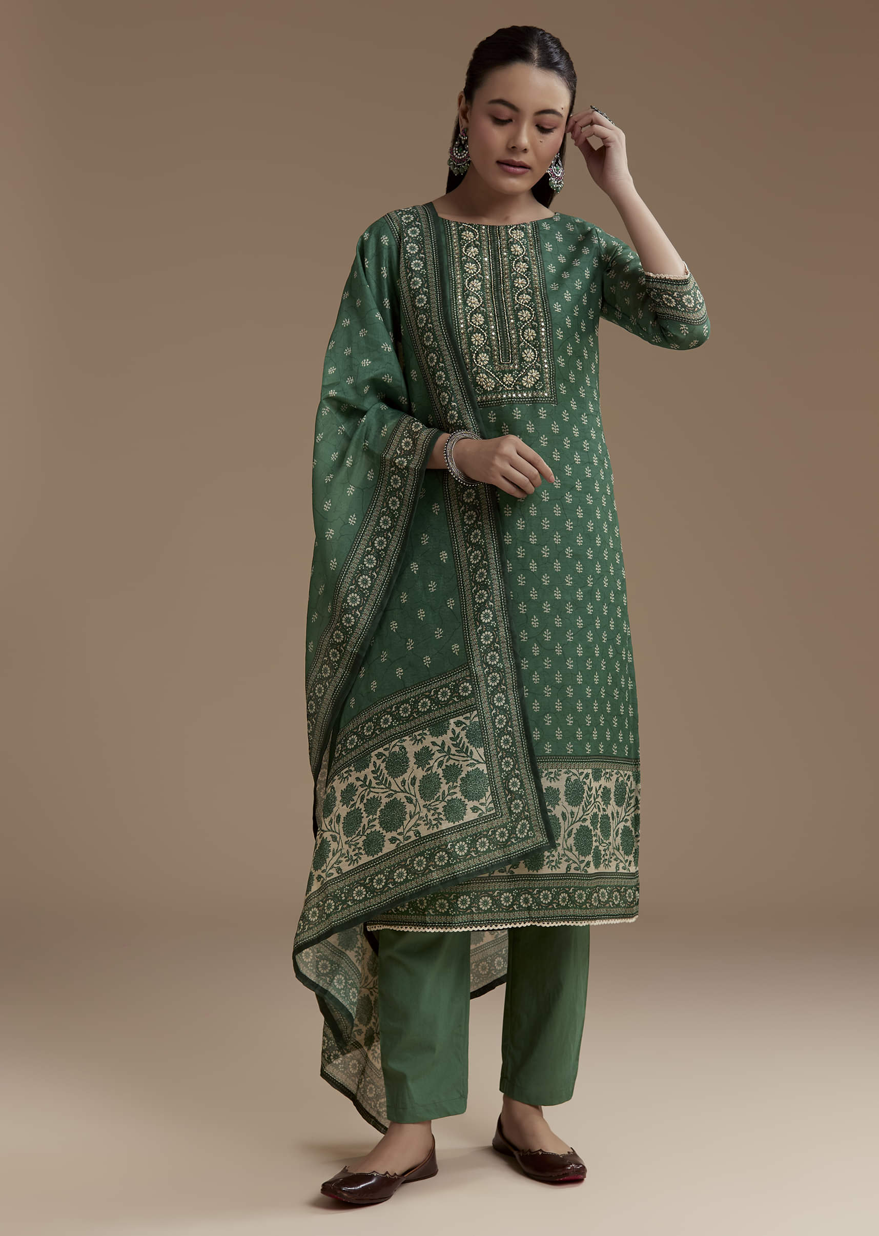 green-chanderi-block-print-kurta-set-sg348717-3_5fe9d22b-12ec-4829-93e0-2d2c196963ac.jpg