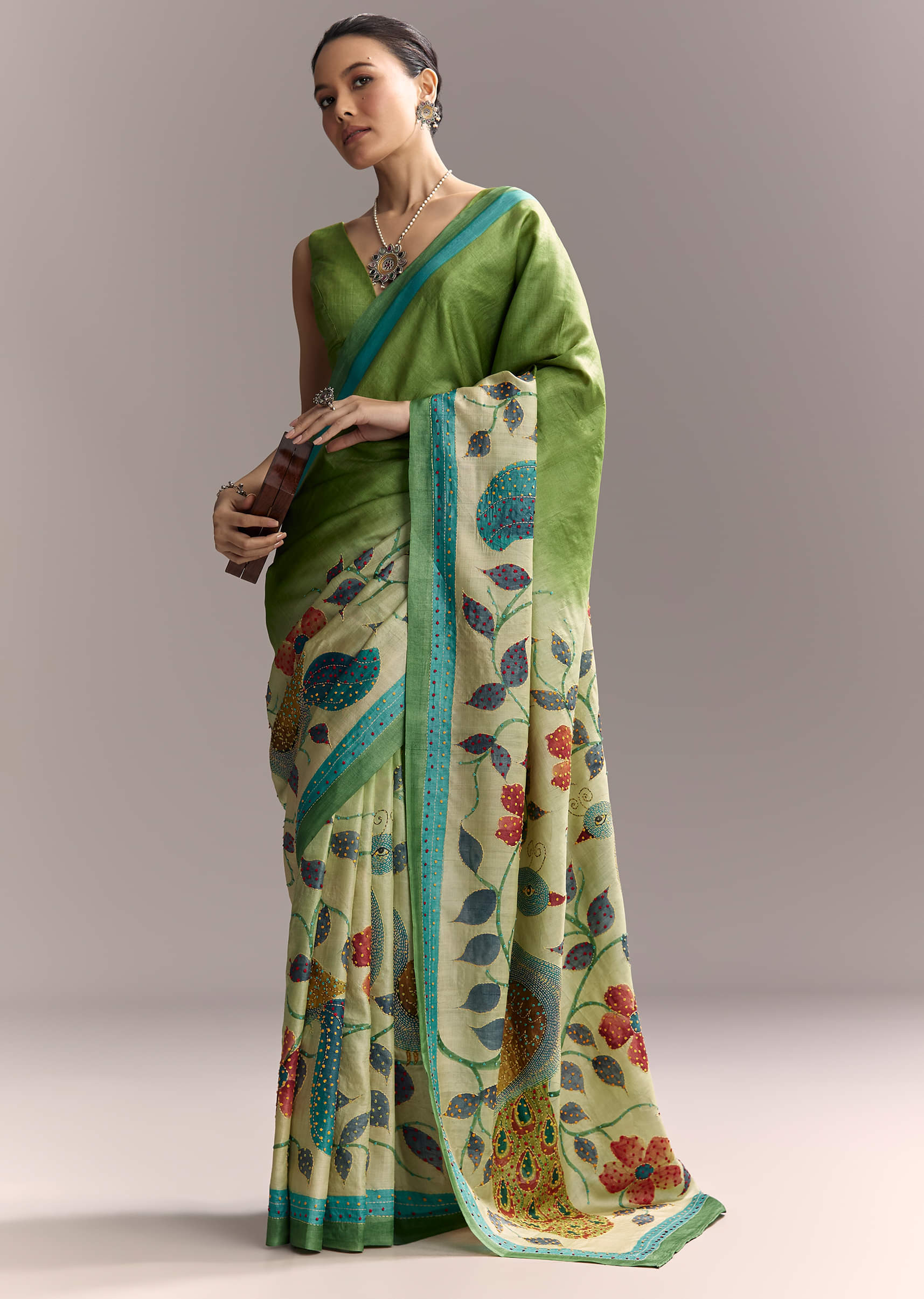 green-cotton-saree-with-hand-painted-motifs-and-blue-border-sg317760-3.jpg