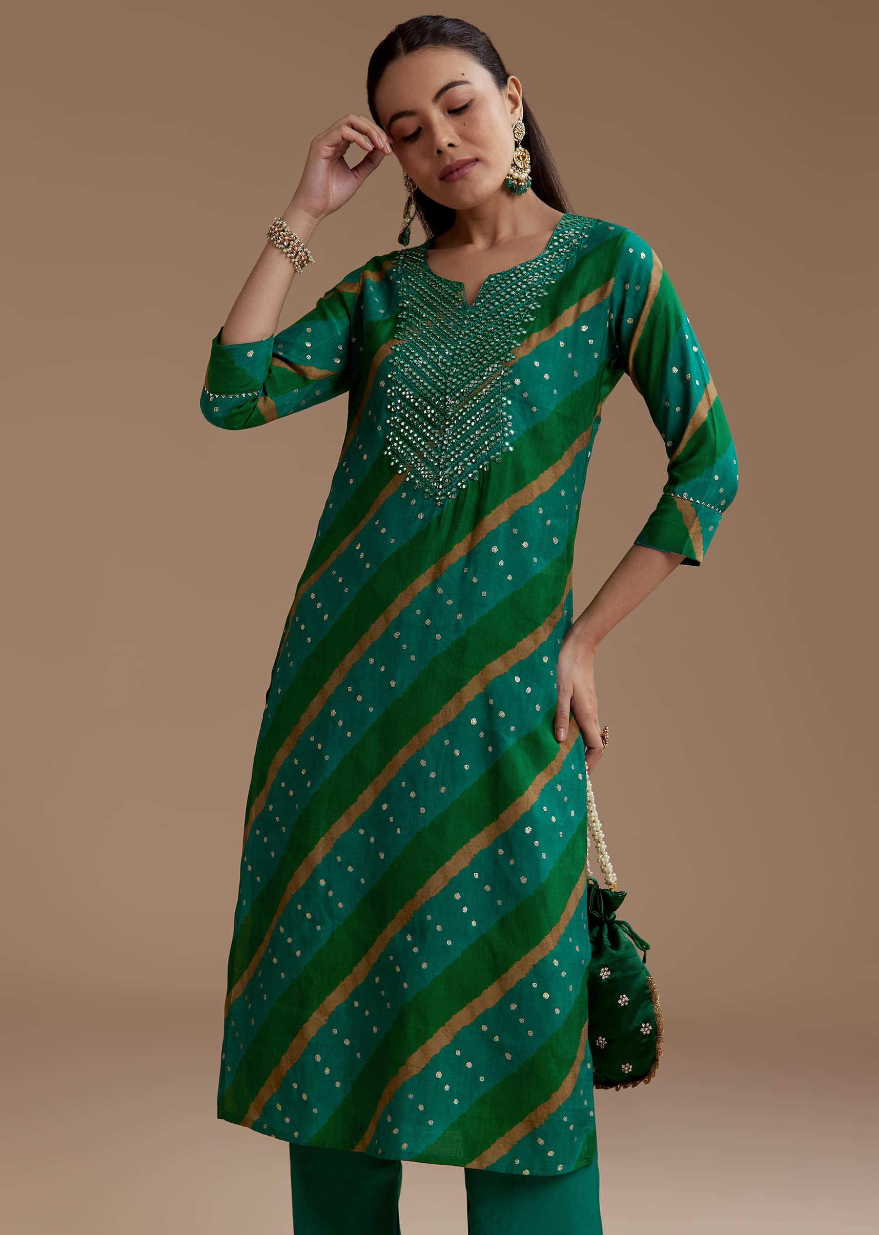 green-cotton-silk-kurta-set-with-foil-mirrors-sg348427-4_1bf35871-d530-44e0-a79c-69b858917656.jpg