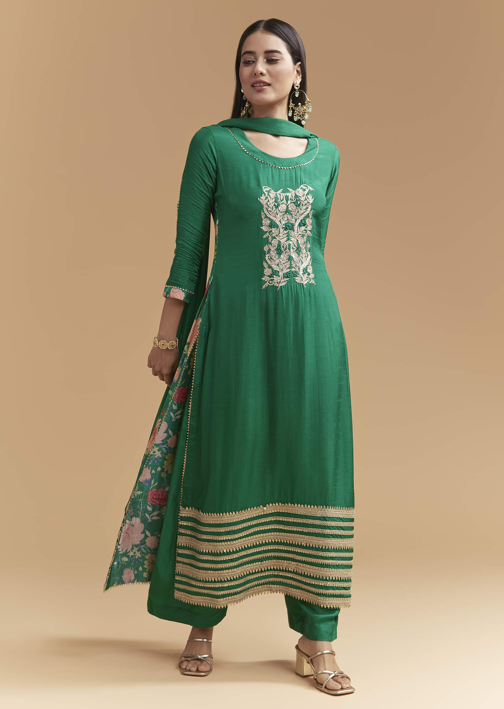 green-dola-silk-kurta-set-with-gota-work-and-floral-print-sg344755-1.jpg
